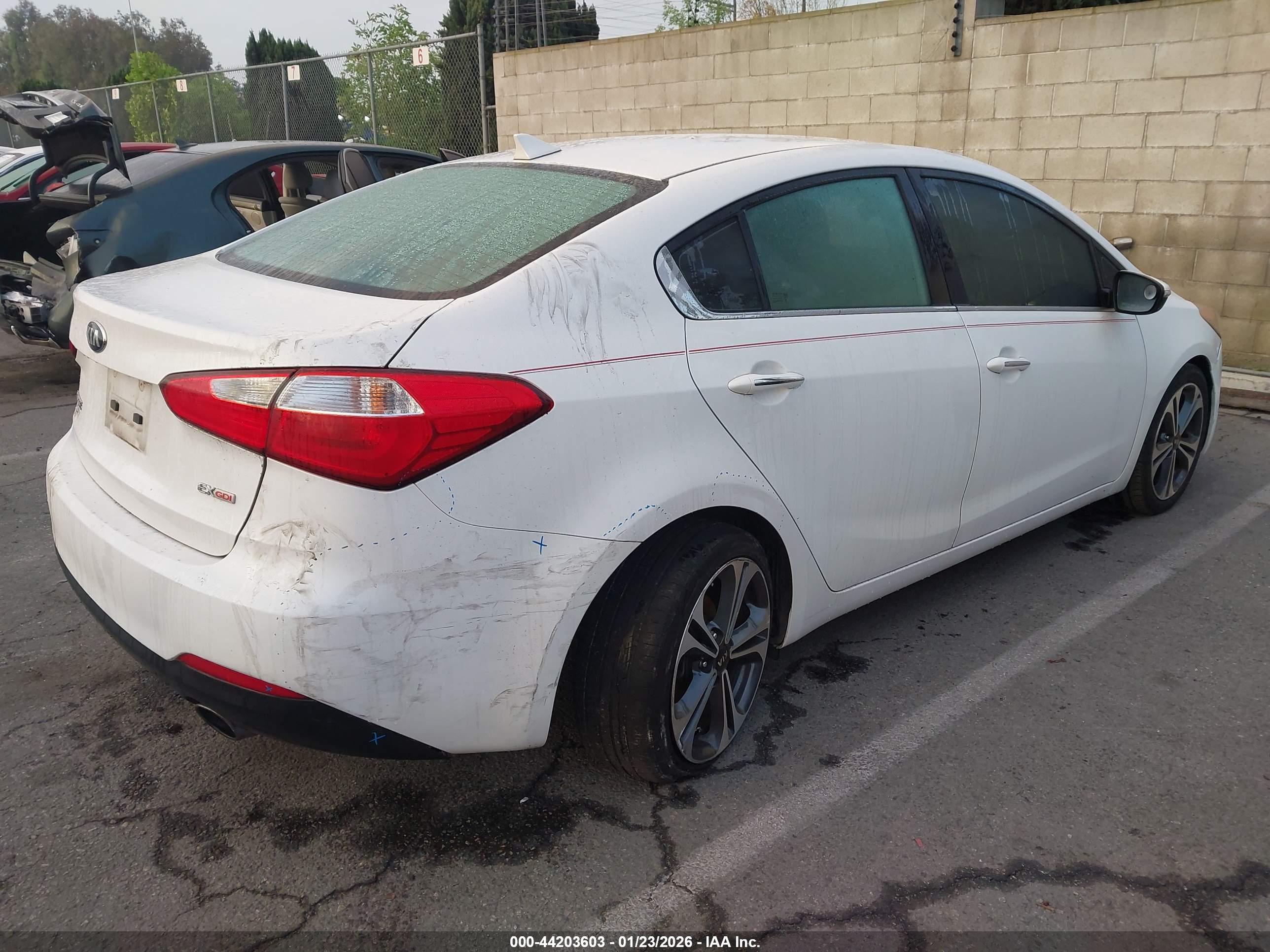 KIA FORTE image 4