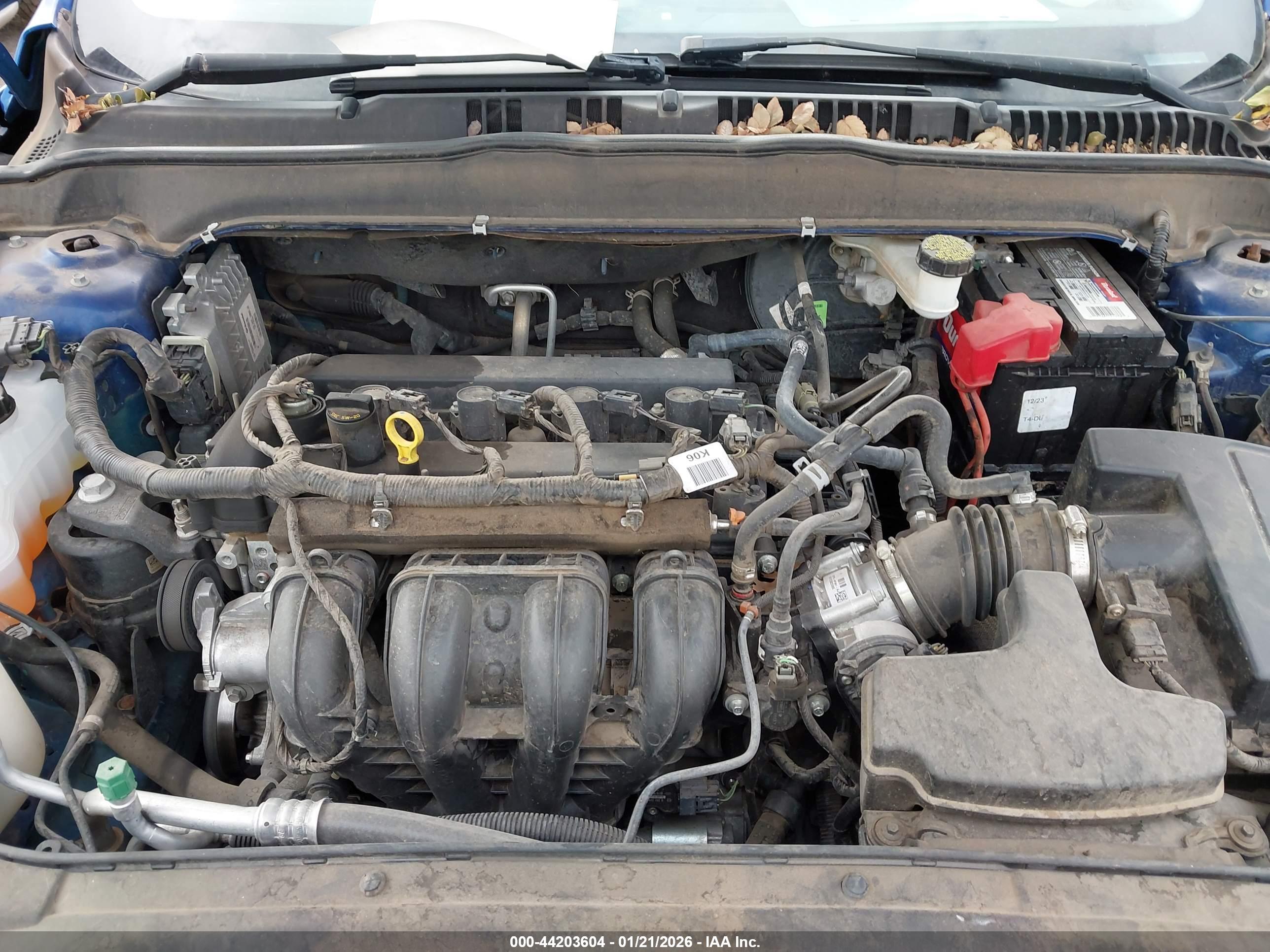 FORD FUSION image 10