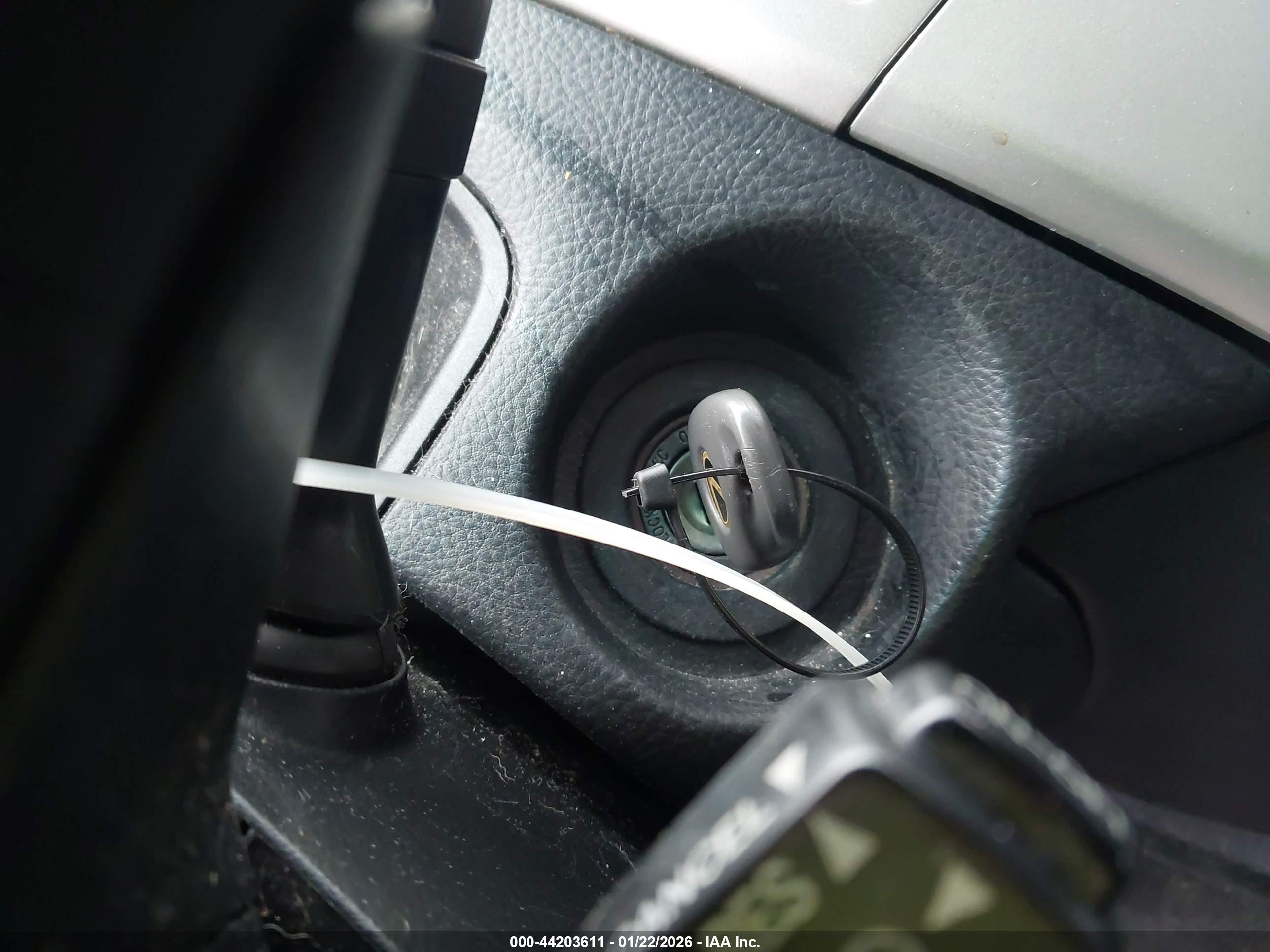 LEXUS RX image 11