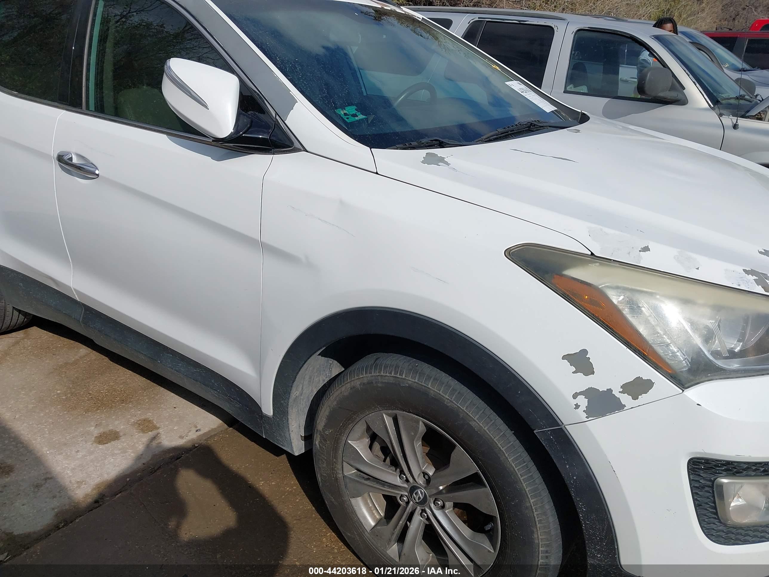 HYUNDAI SANTA image 6