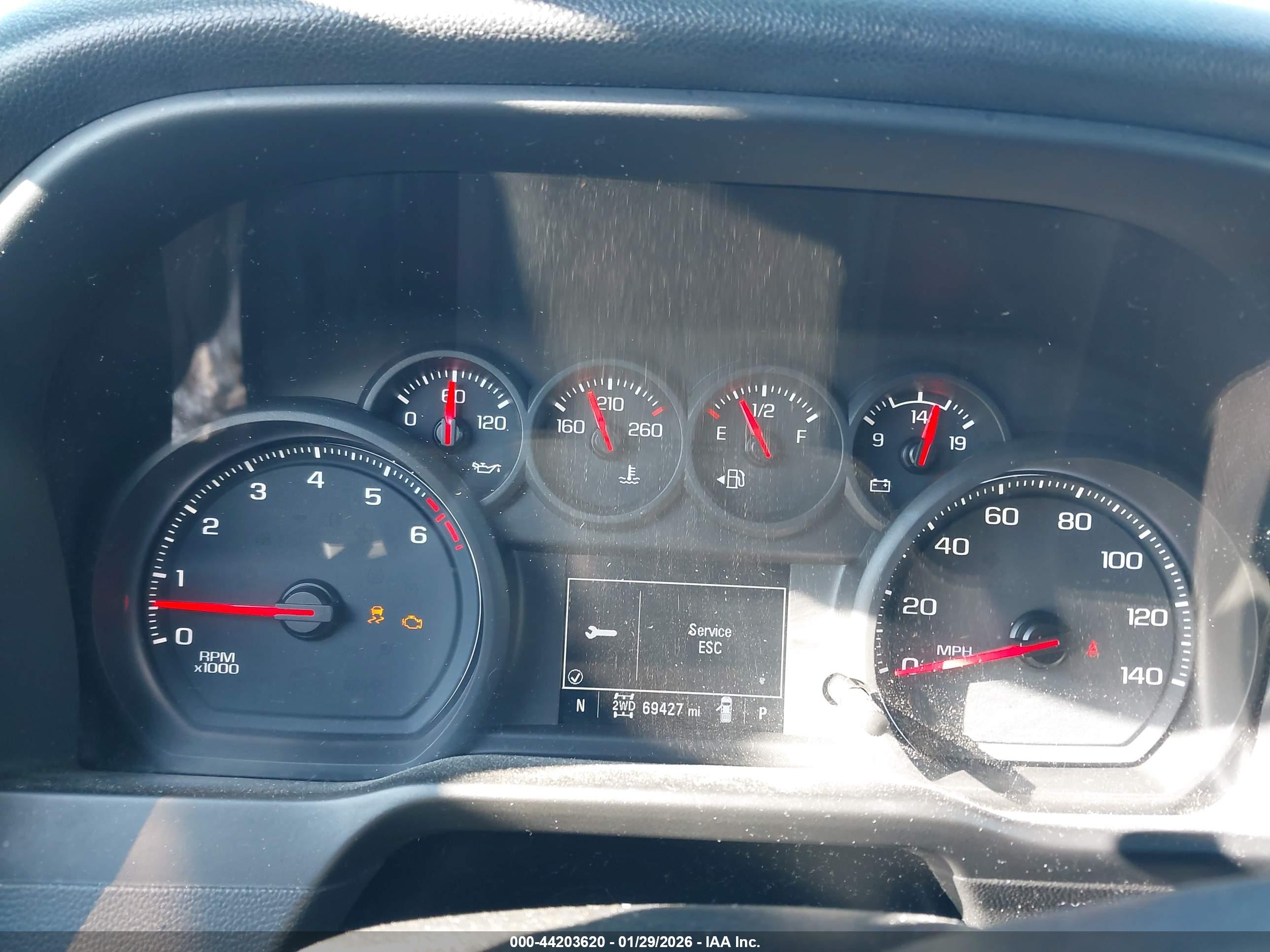 CHEVROLET SILVERADO image 7