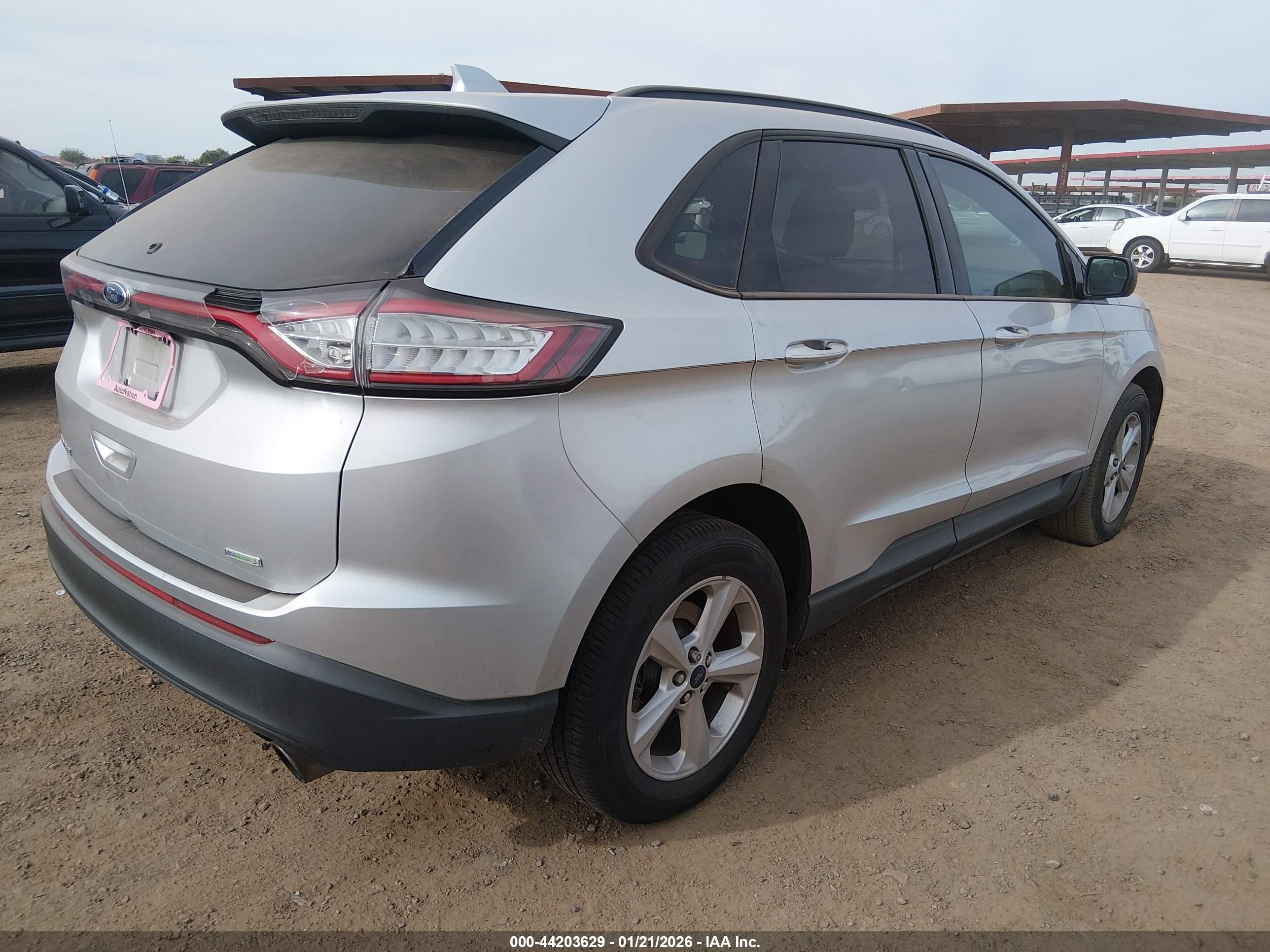 FORD EDGE image 4