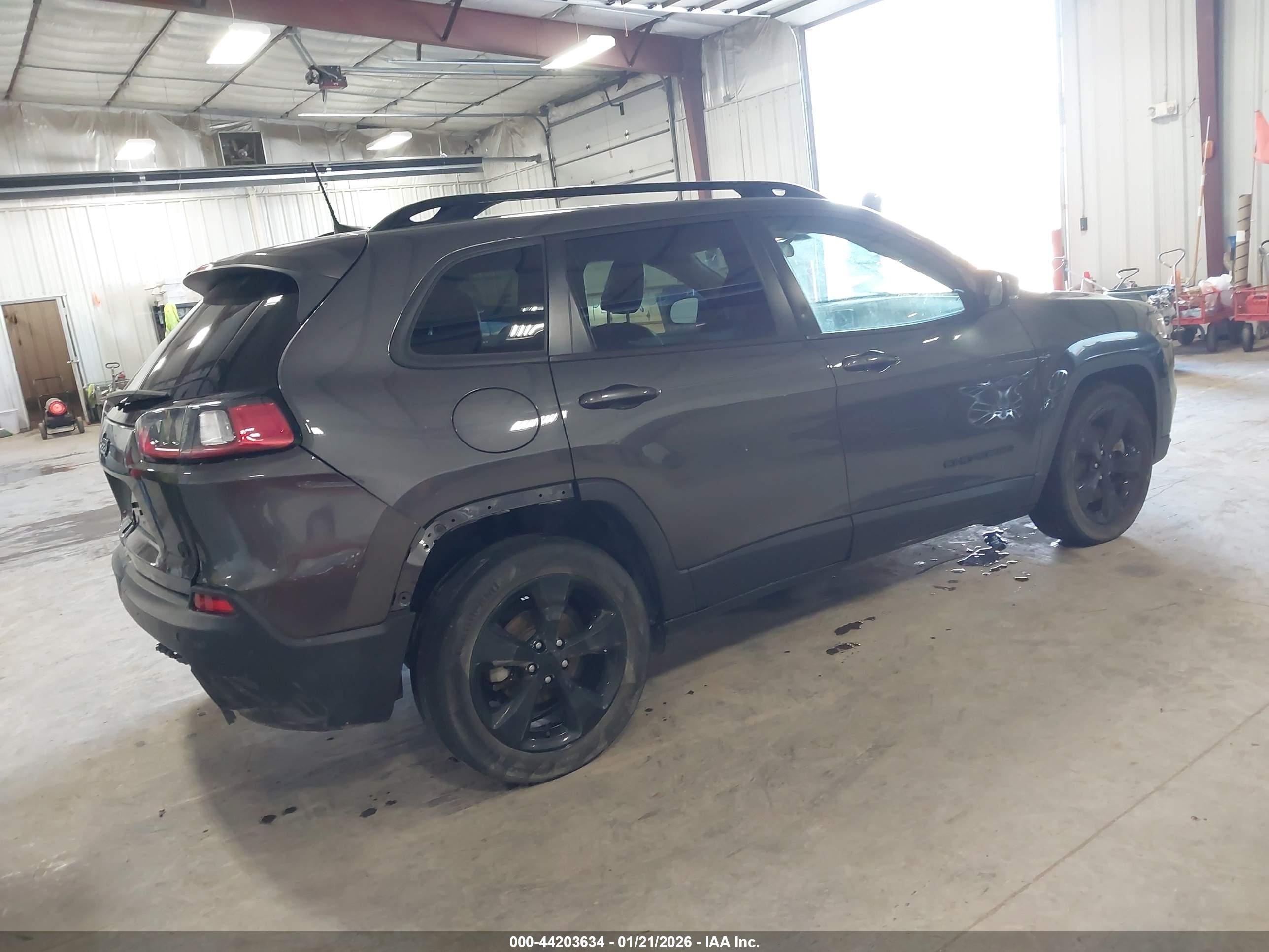 JEEP CHEROKEE image 4