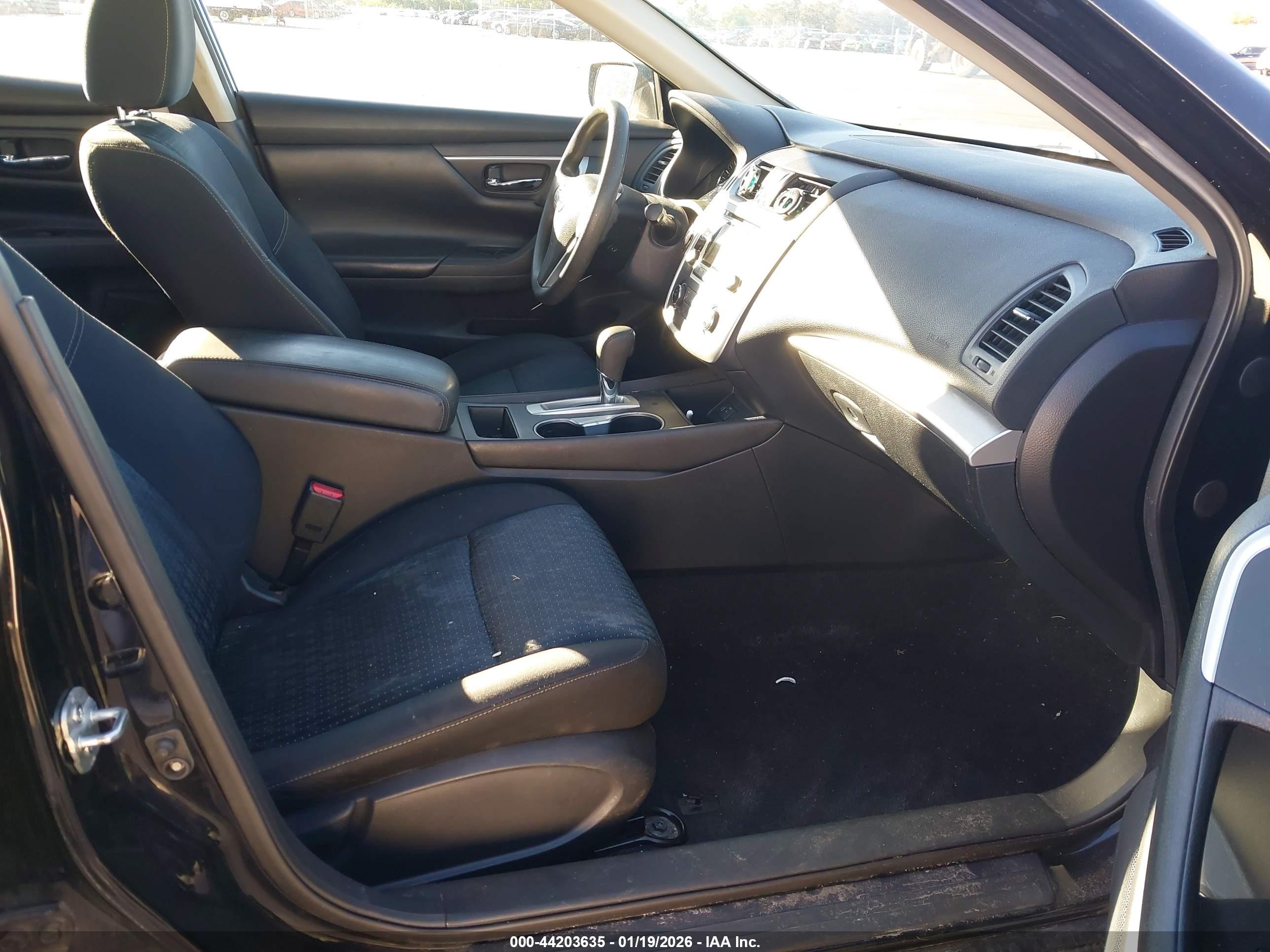 NISSAN ALTIMA image 5