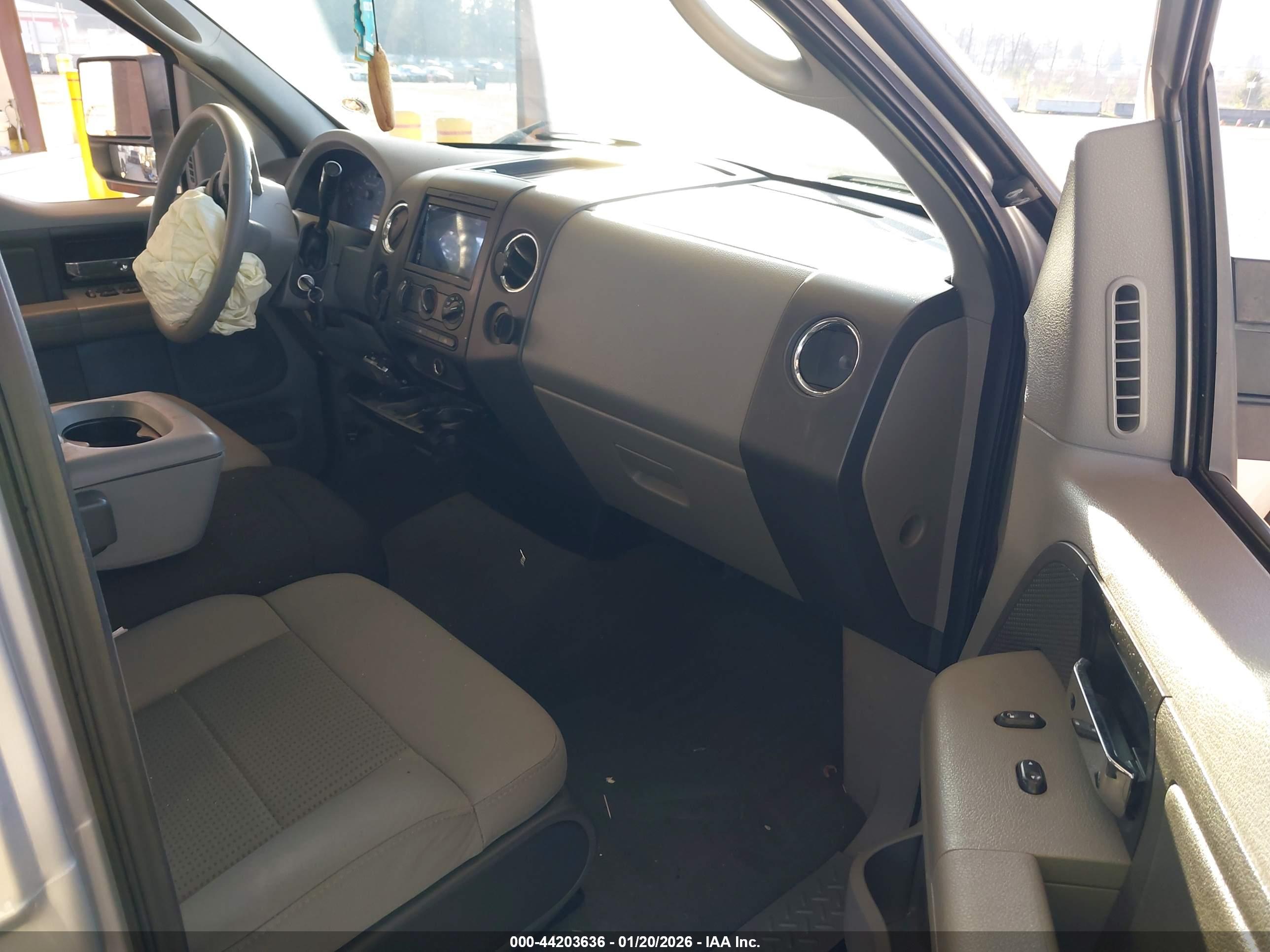 FORD F-150 image 5