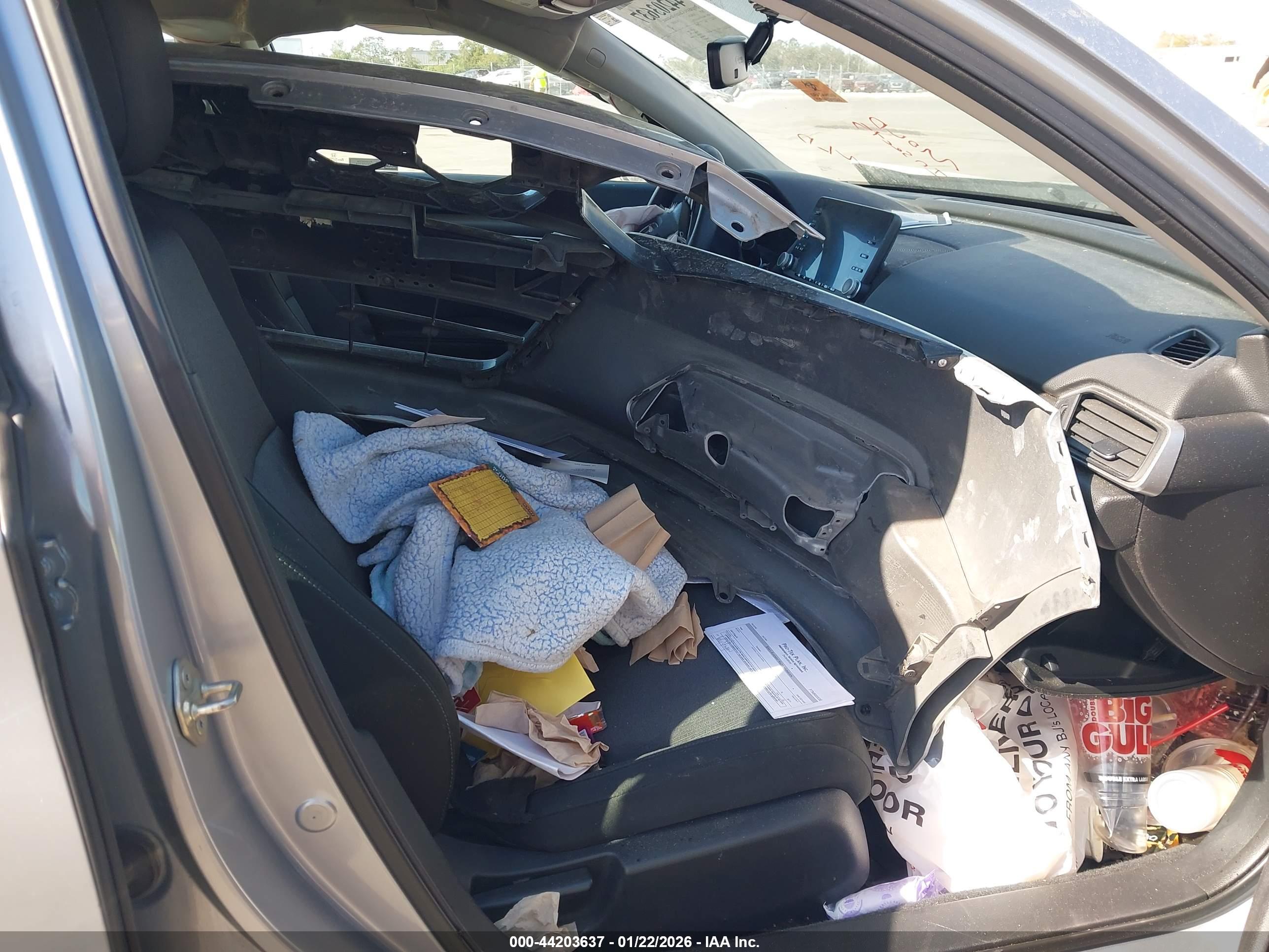 HONDA ACCORD image 5