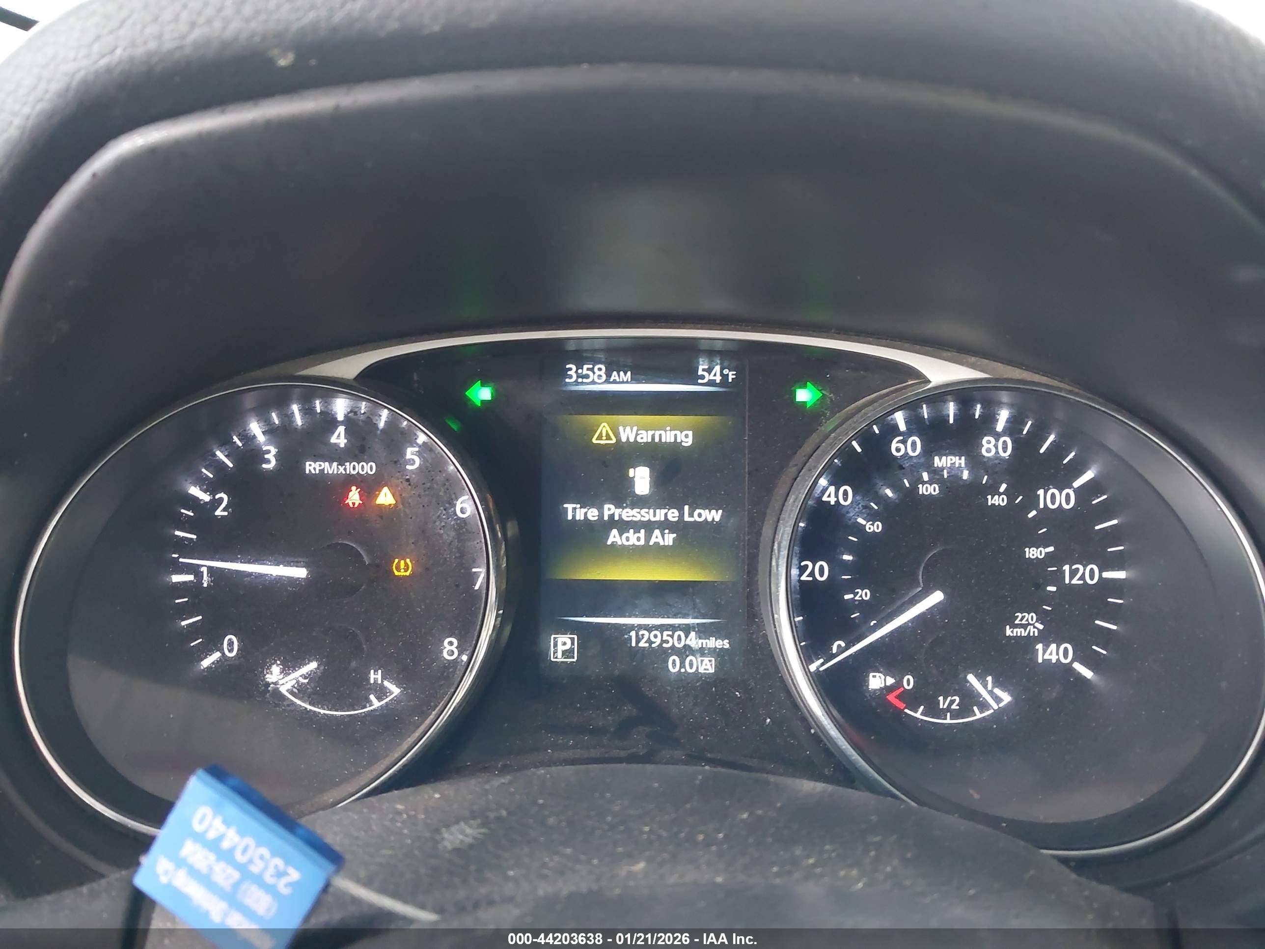 NISSAN ROGUE image 7