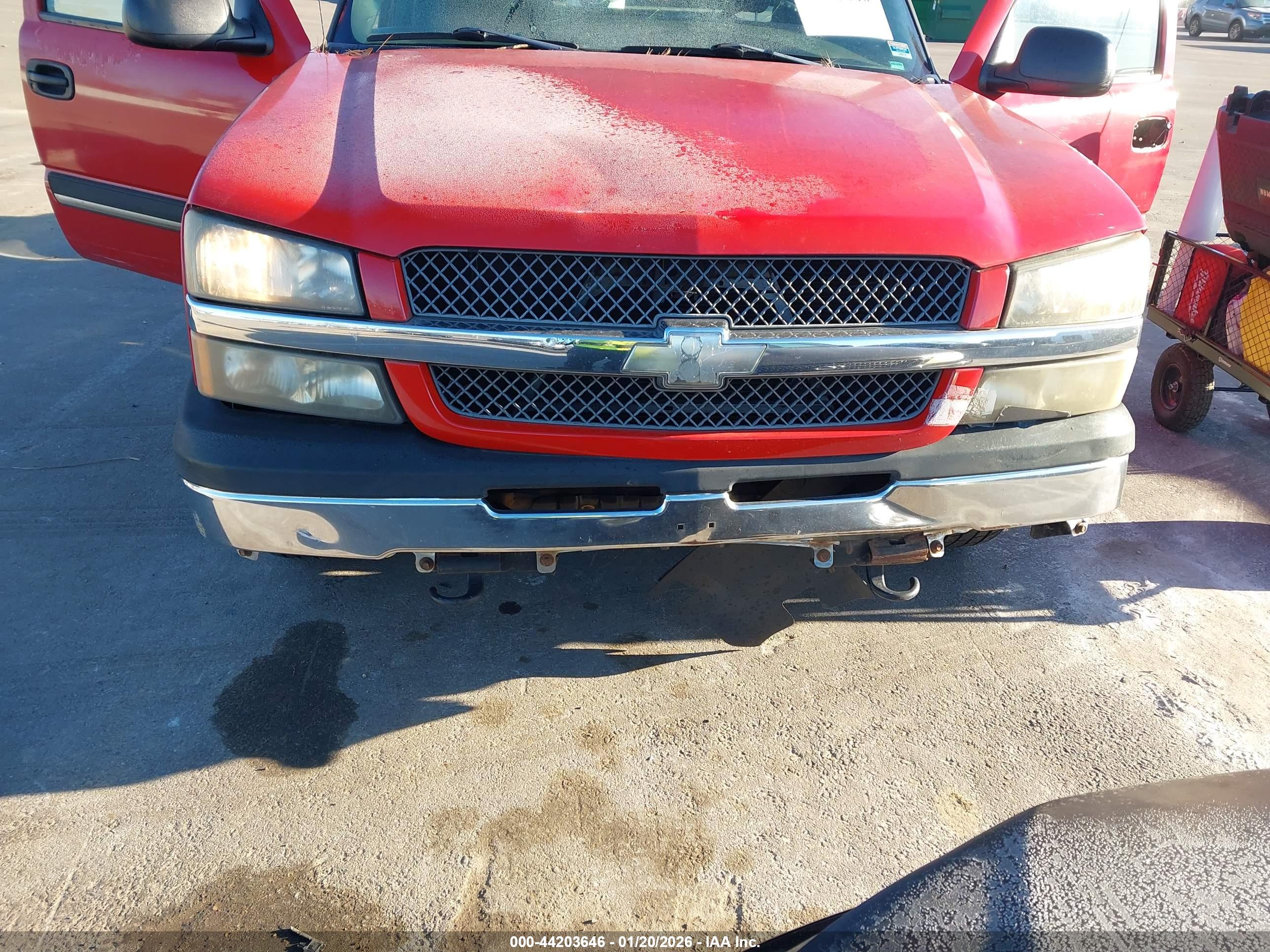 CHEVROLET SILVERADO image 6
