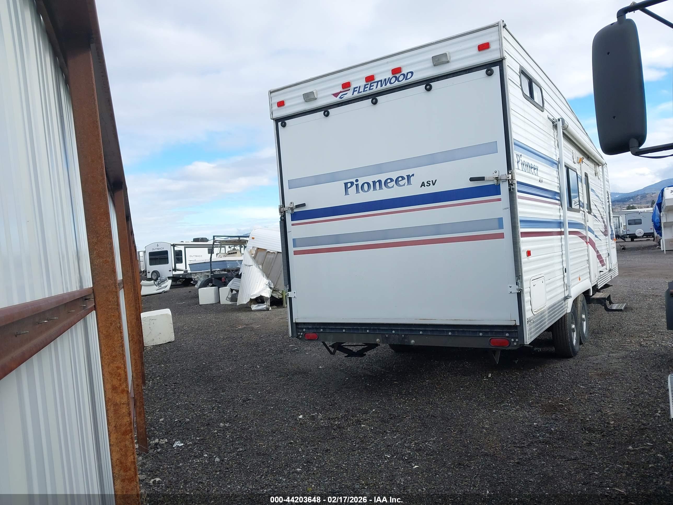 PIONEER TRI image 4