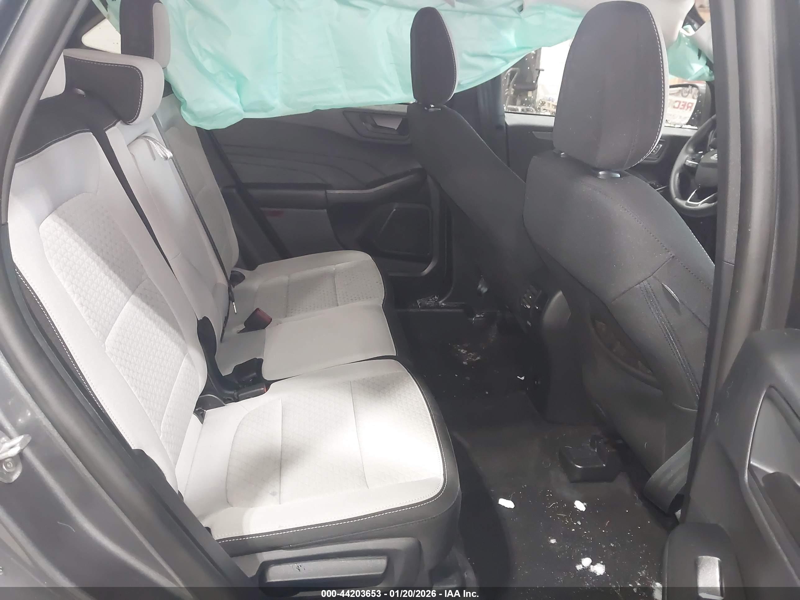 FORD ESCAPE image 8