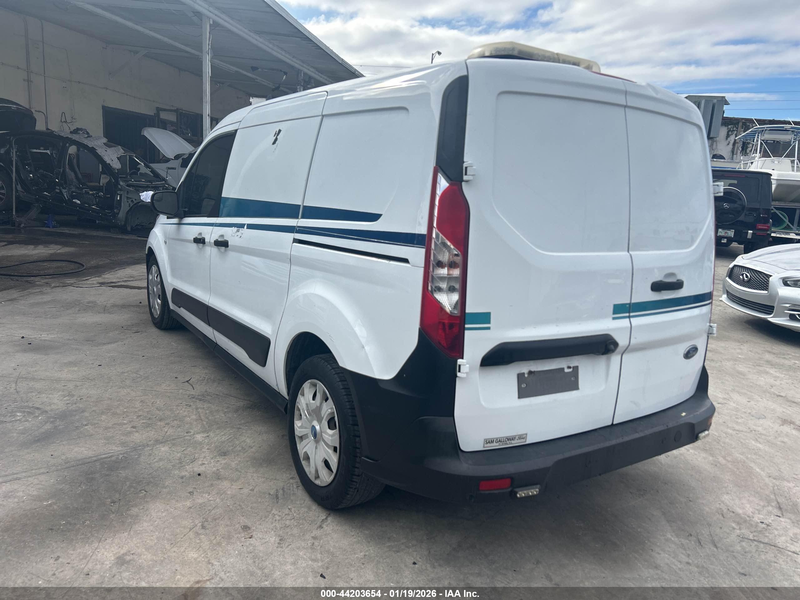 FORD TRANSIT image 3