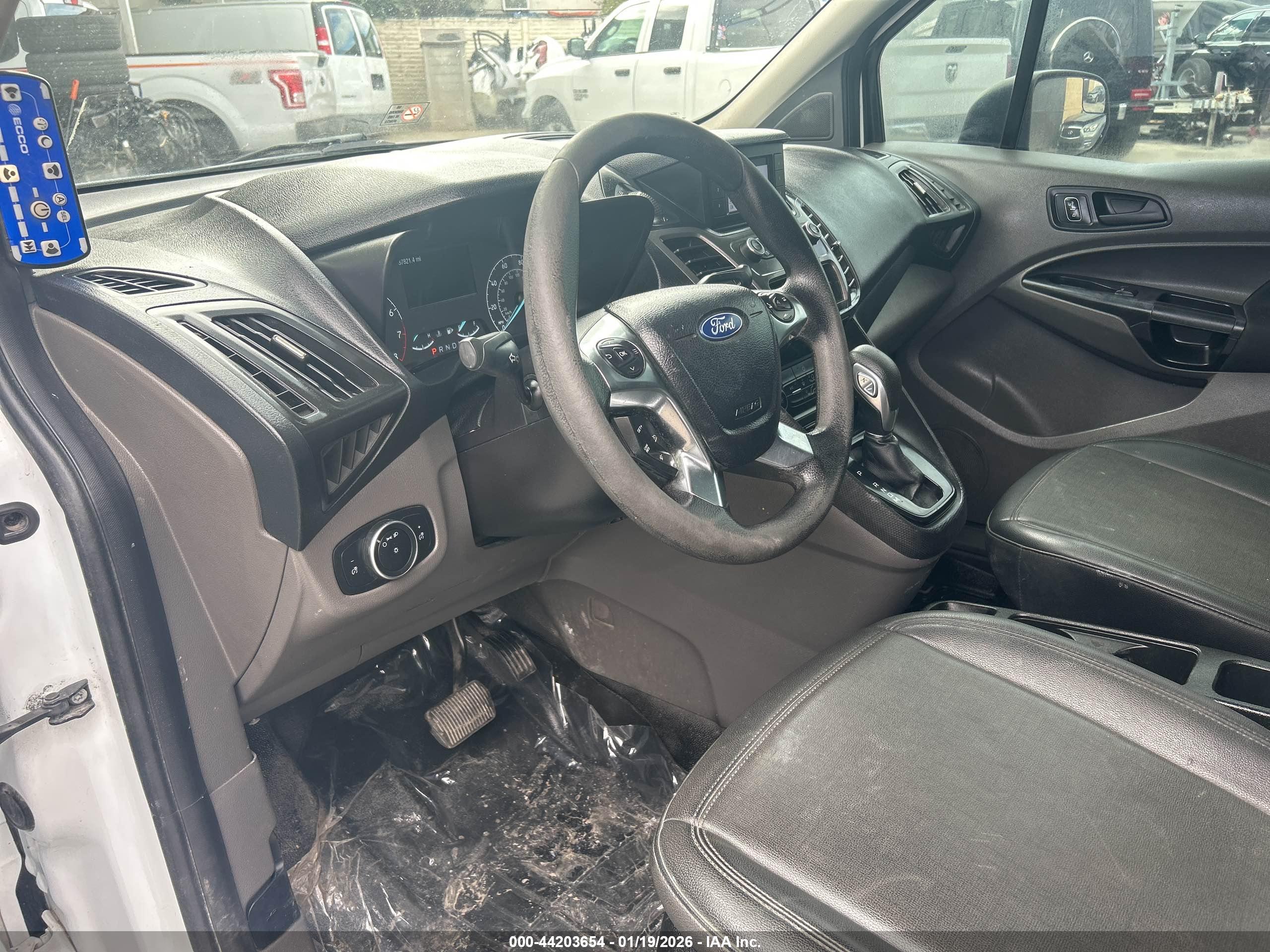 FORD TRANSIT image 5