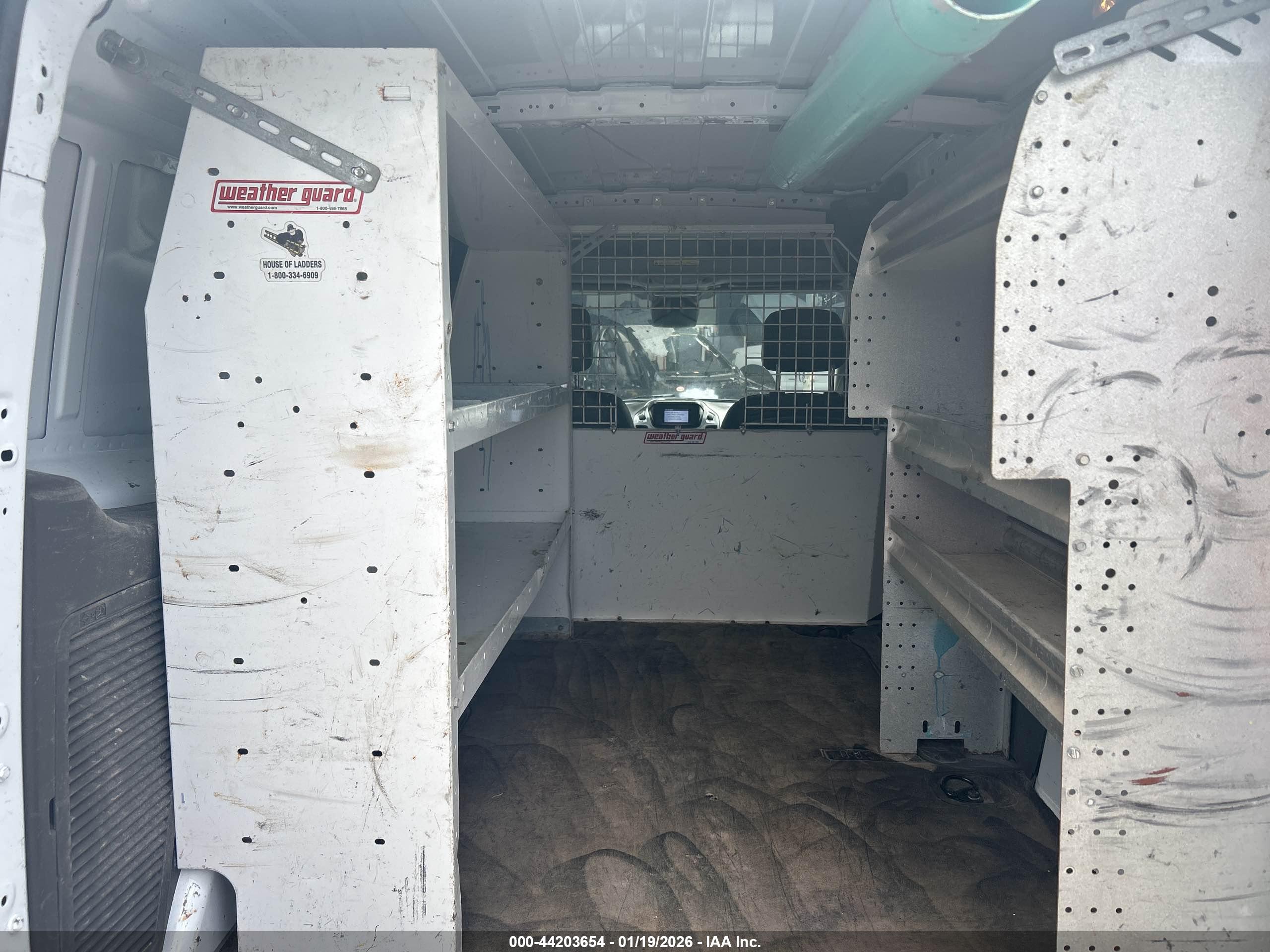 FORD TRANSIT image 8