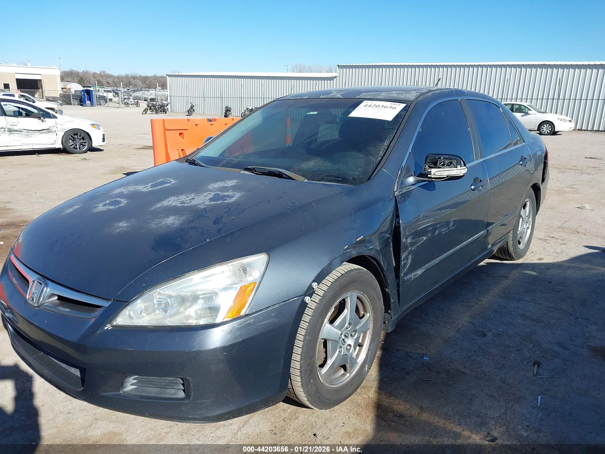 HONDA ACCORD image 6