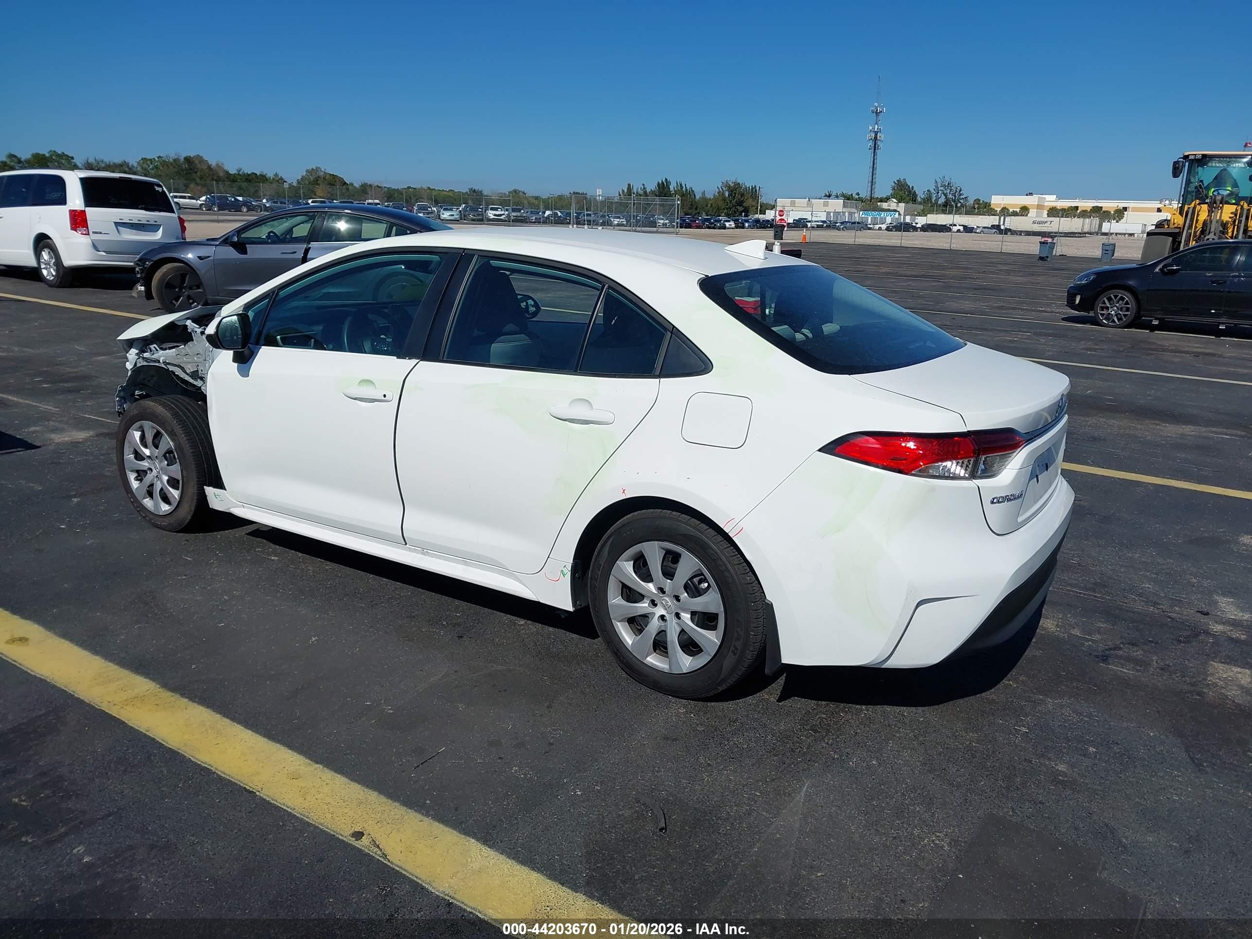 TOYOTA COROLLA image 3