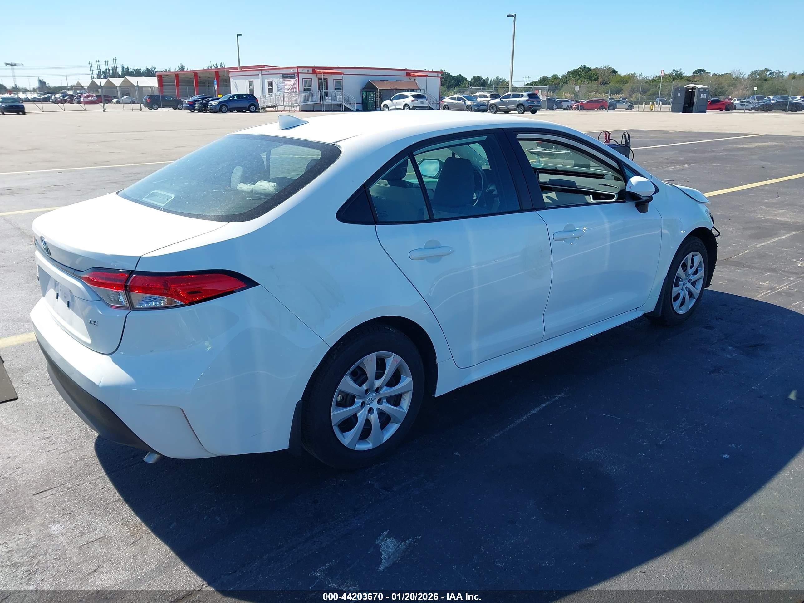 TOYOTA COROLLA image 4