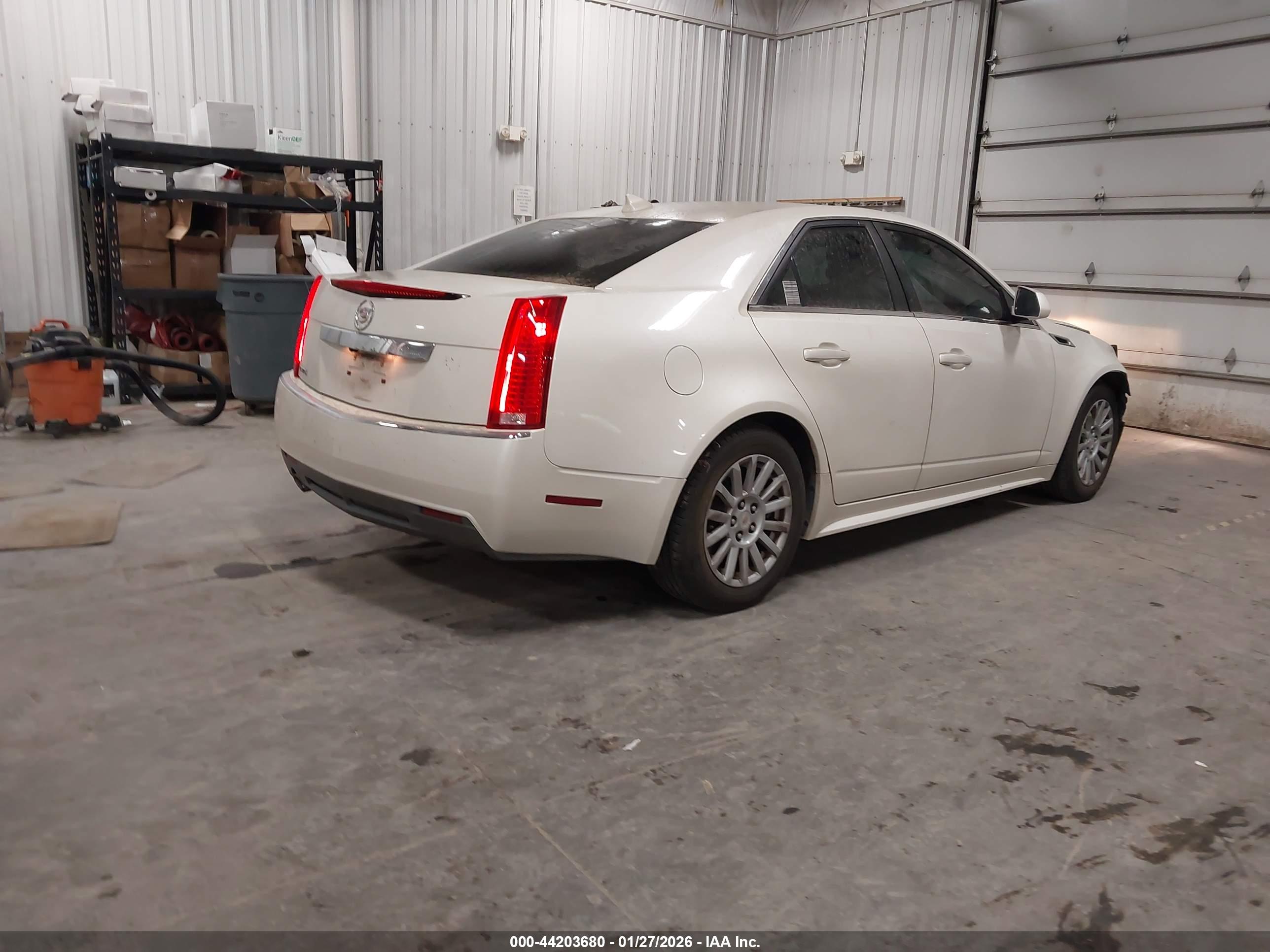 CADILLAC CTS image 4