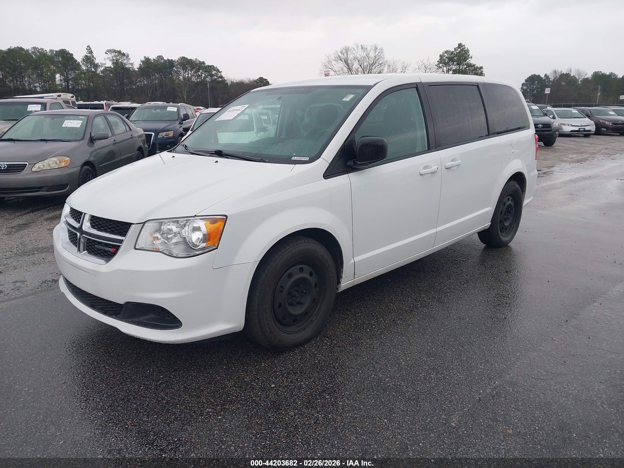 DODGE GRAND image 2
