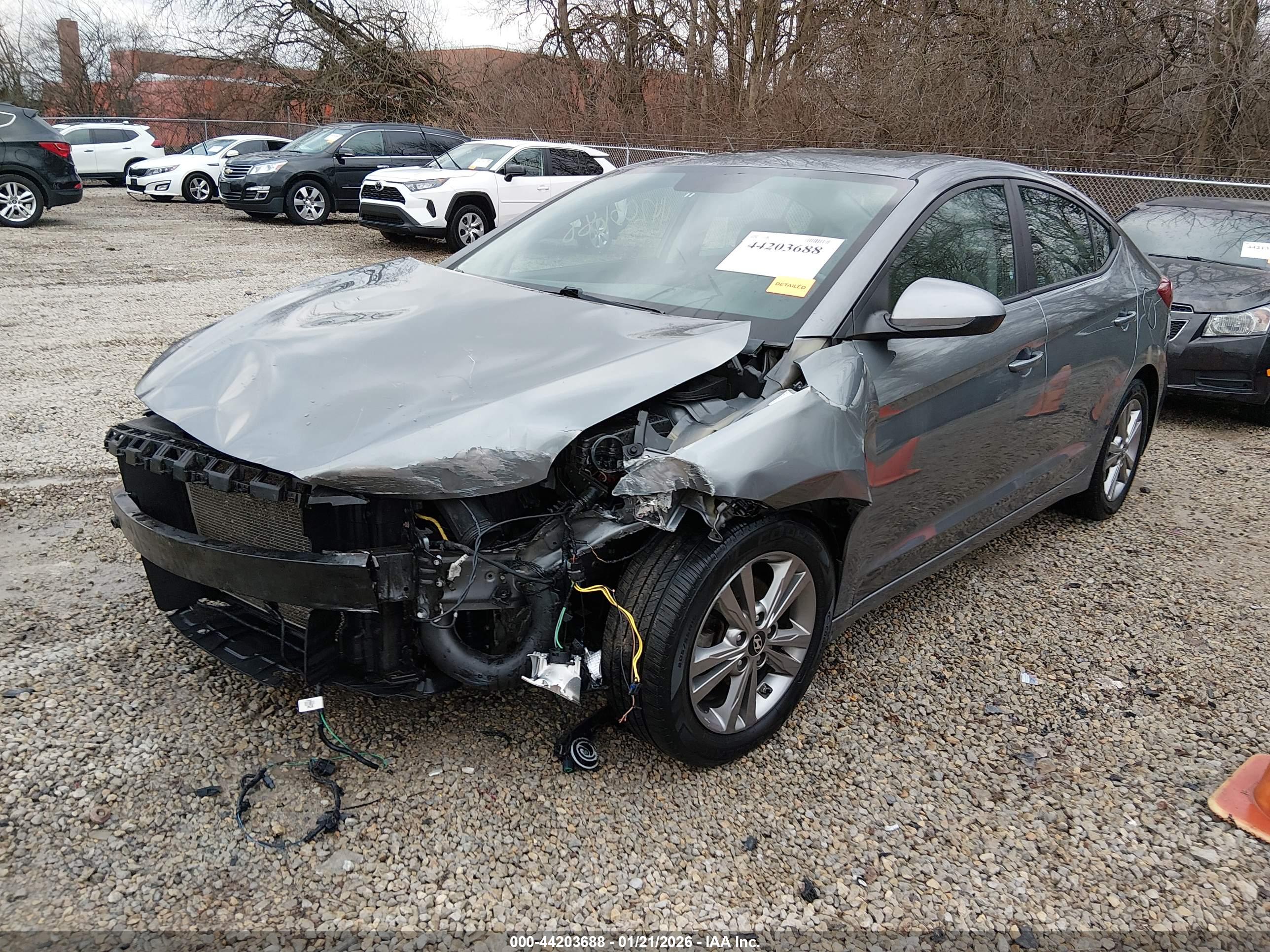 HYUNDAI ELANTRA image 2