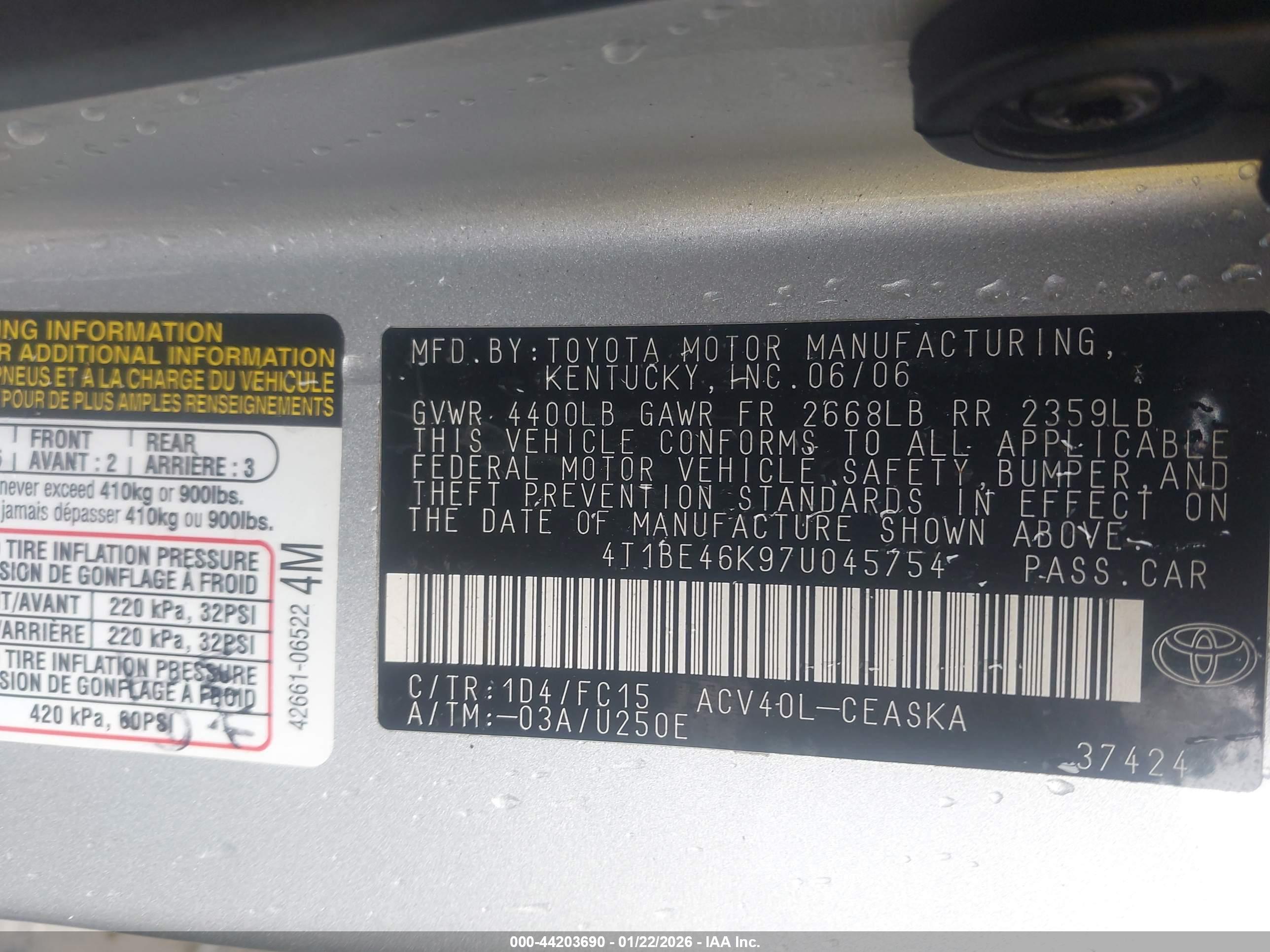 TOYOTA CAMRY image 9