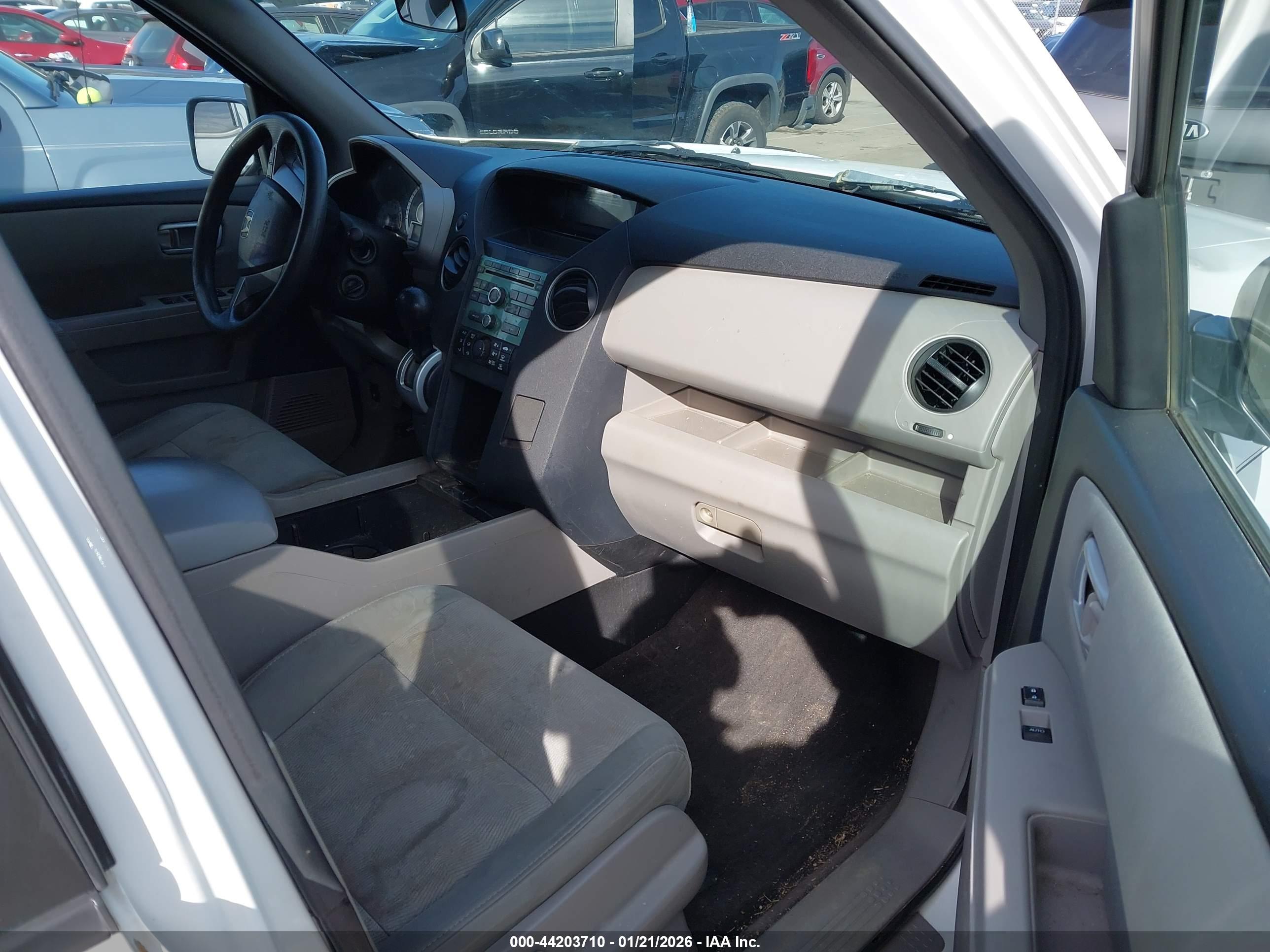 HONDA PILOT image 5
