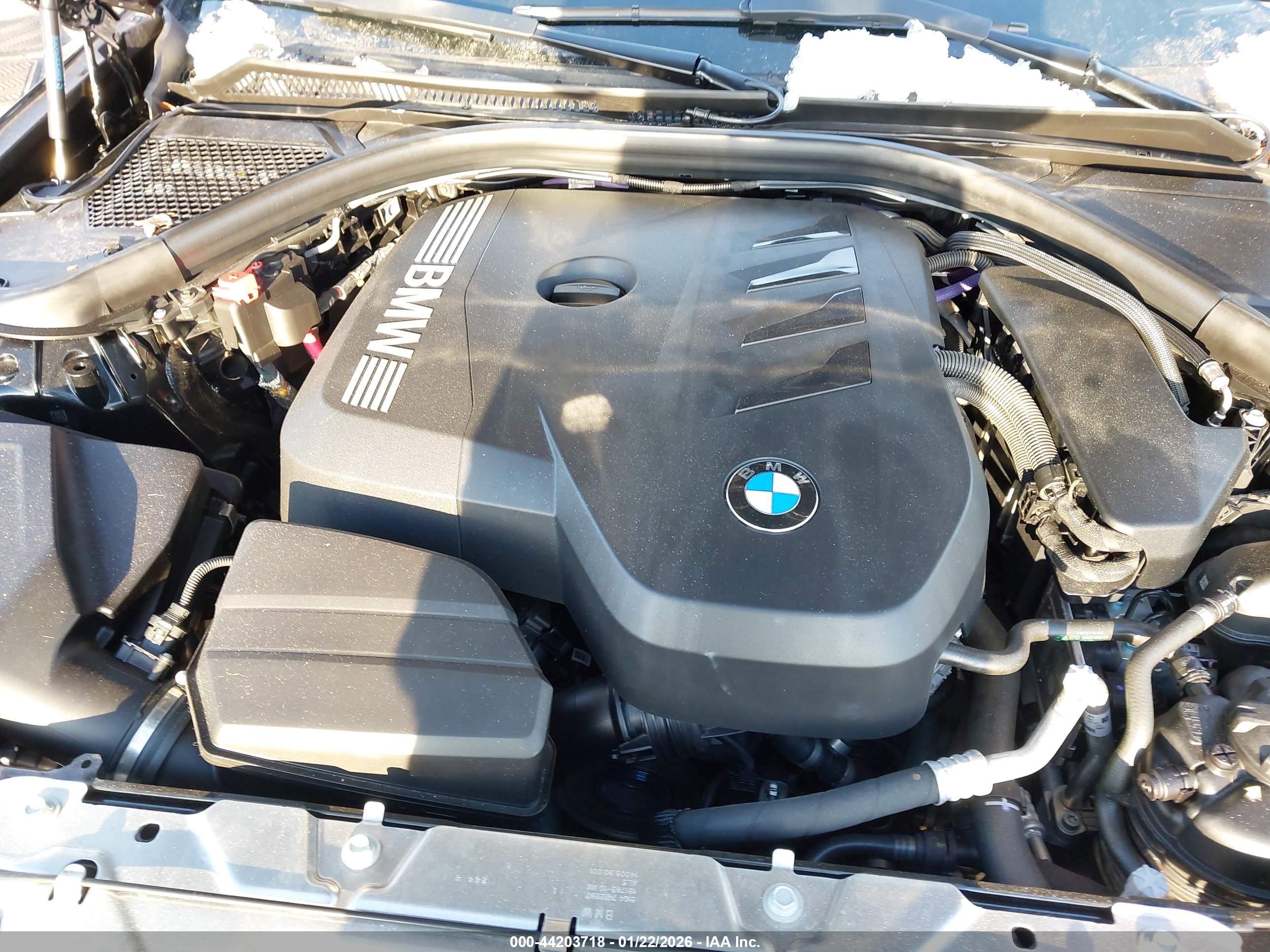 BMW 330I image 10