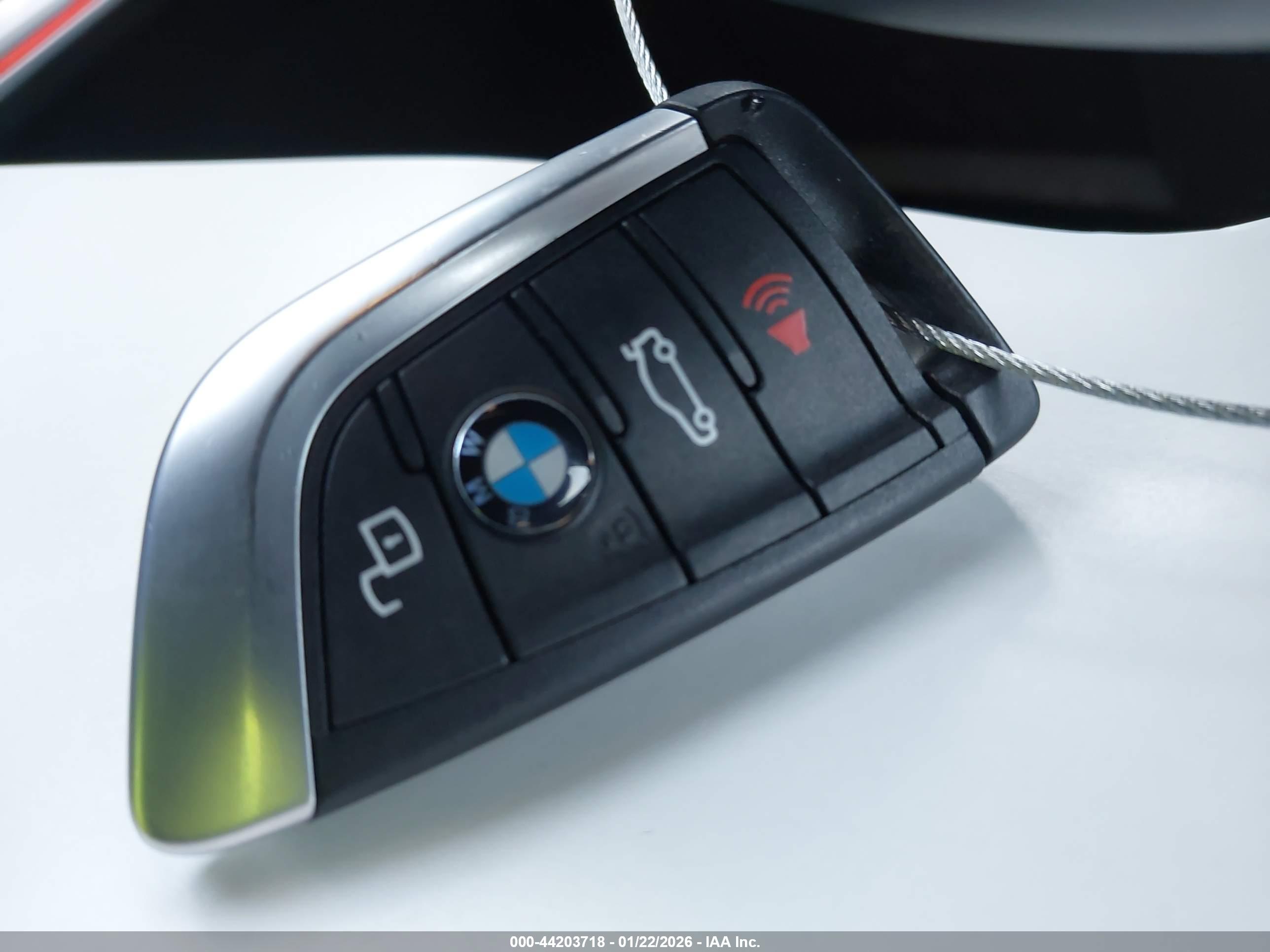 BMW 330I image 11