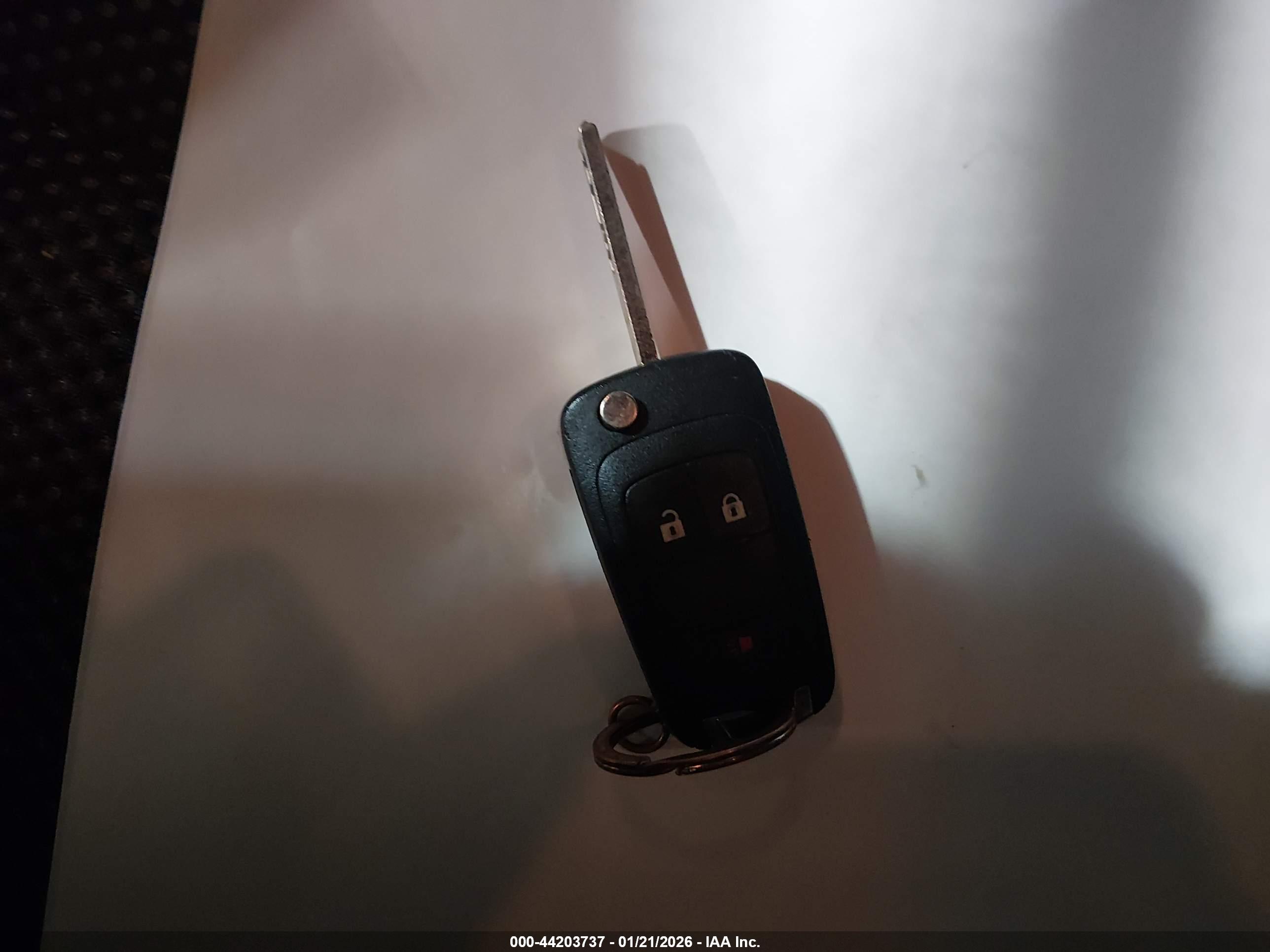 CHEVROLET EQUINOX image 11
