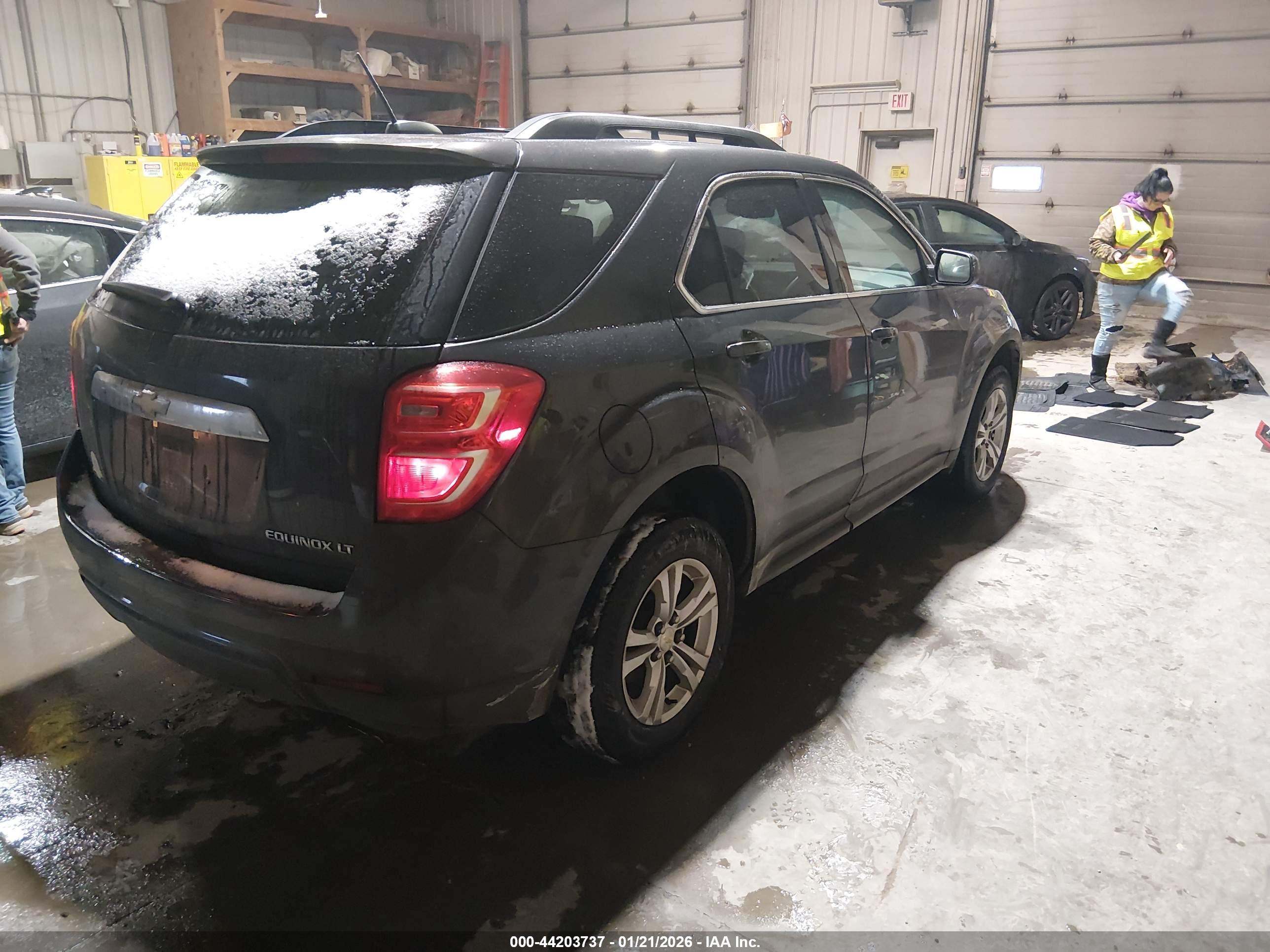 CHEVROLET EQUINOX image 4