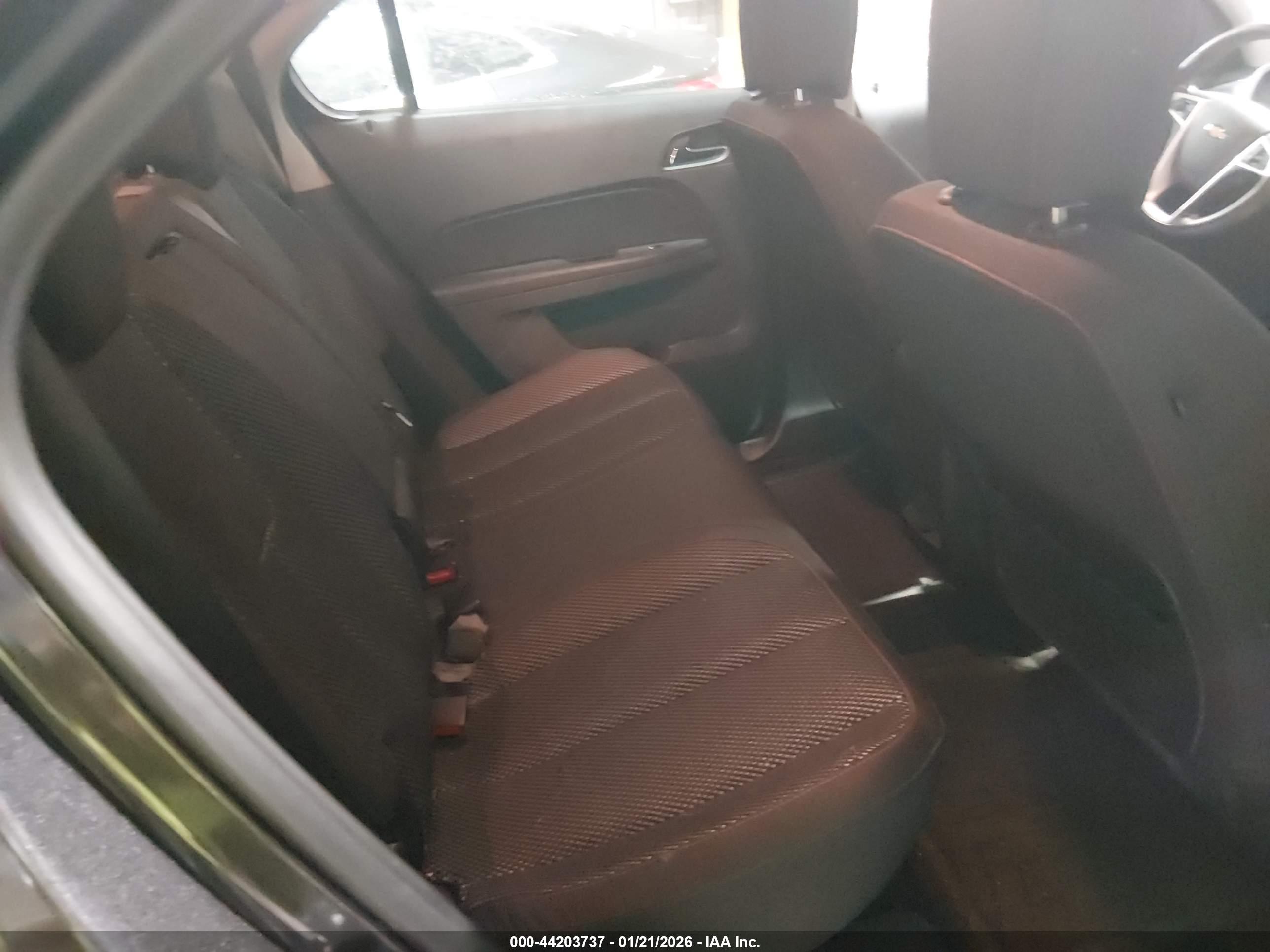 CHEVROLET EQUINOX image 8