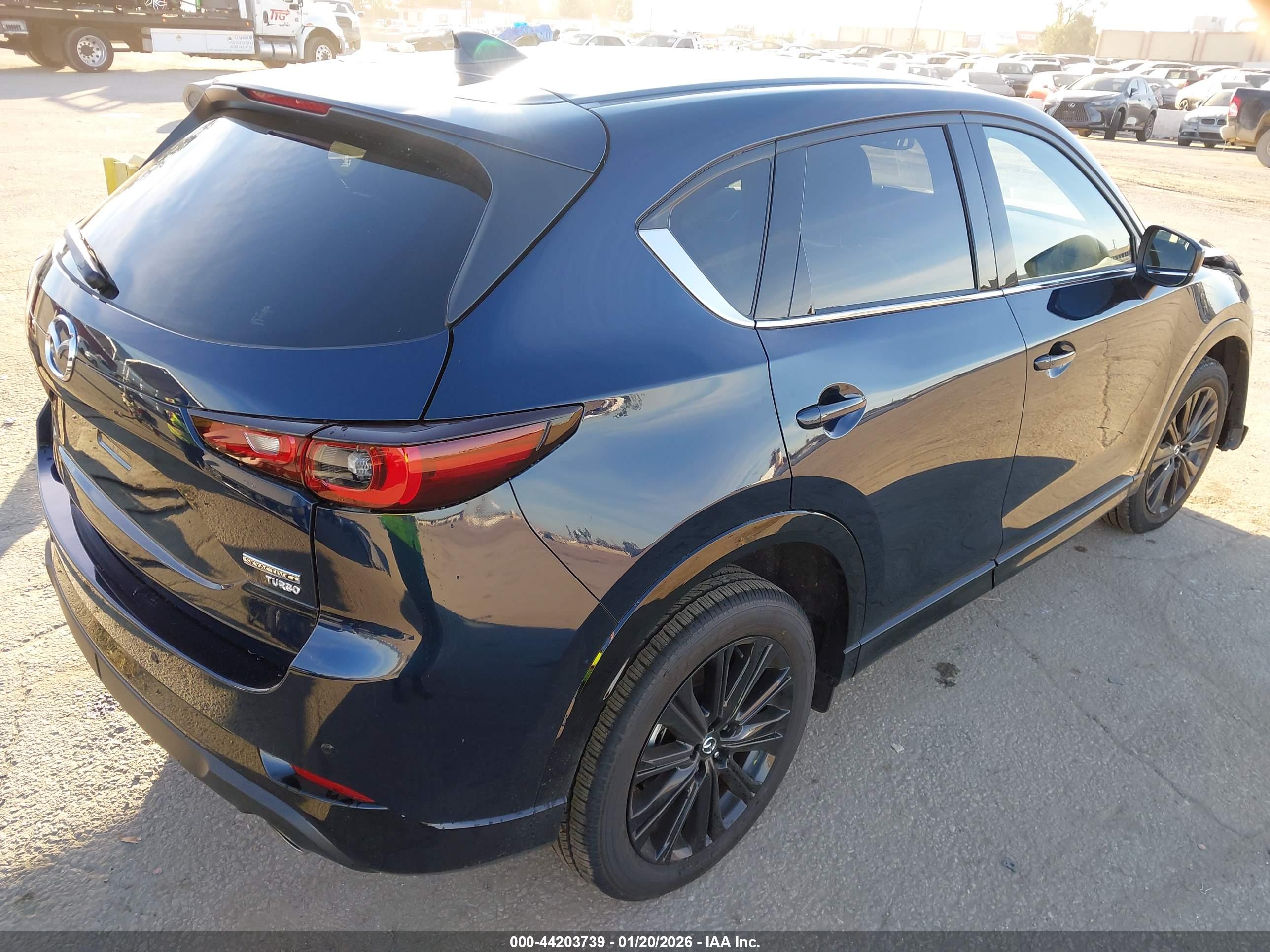MAZDA CX-5 image 4