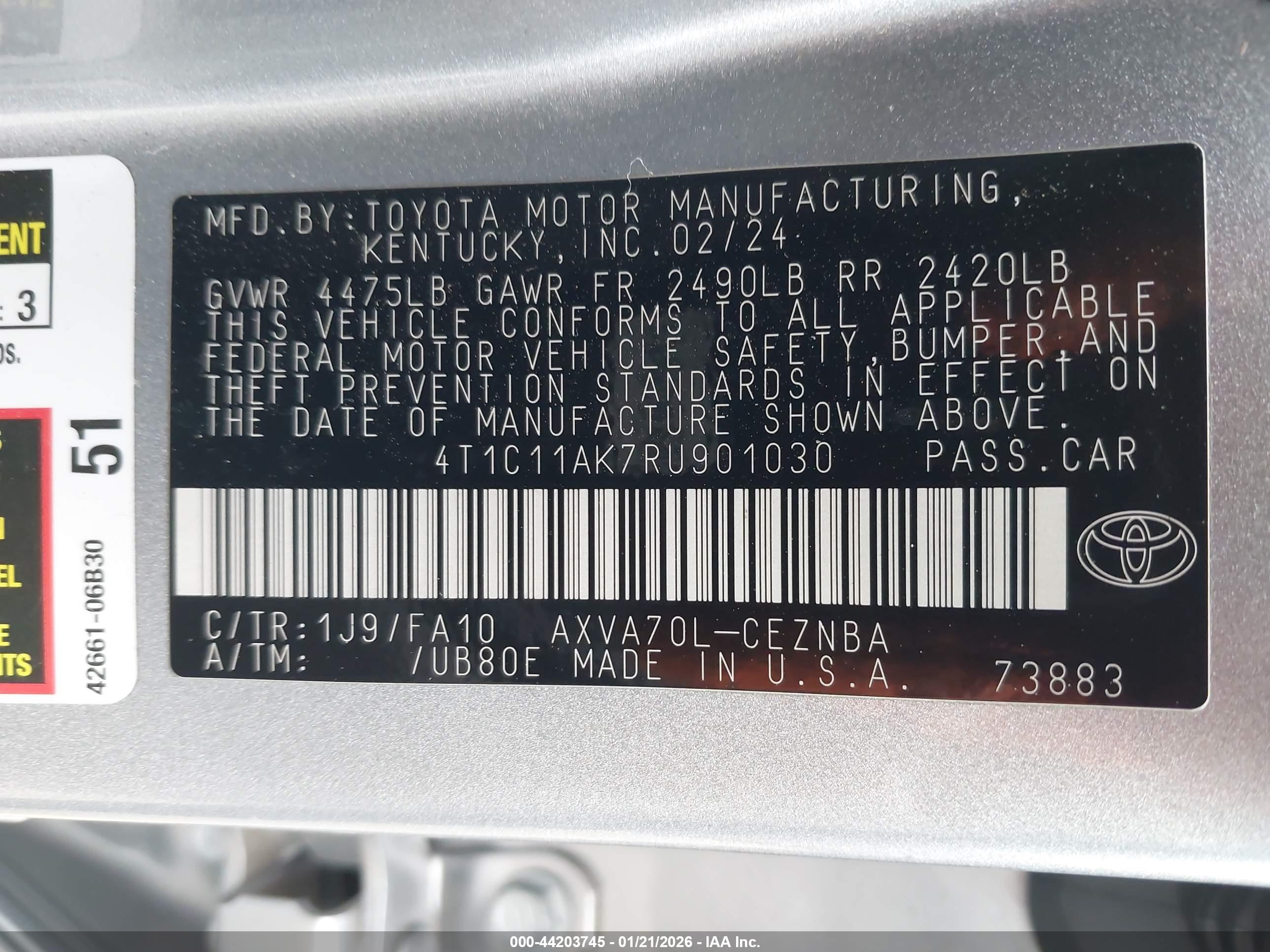 TOYOTA CAMRY image 9