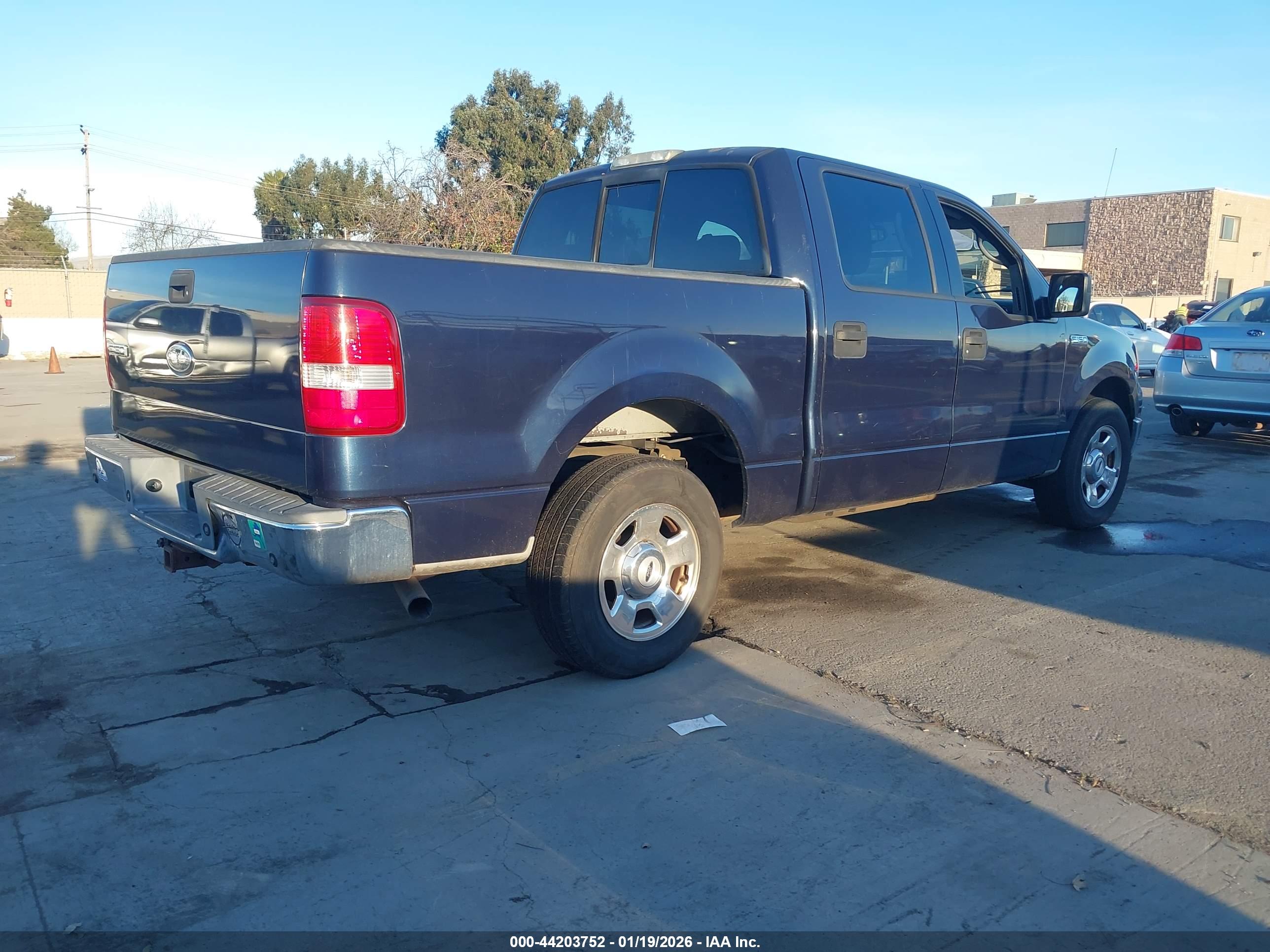 FORD F-150 image 4