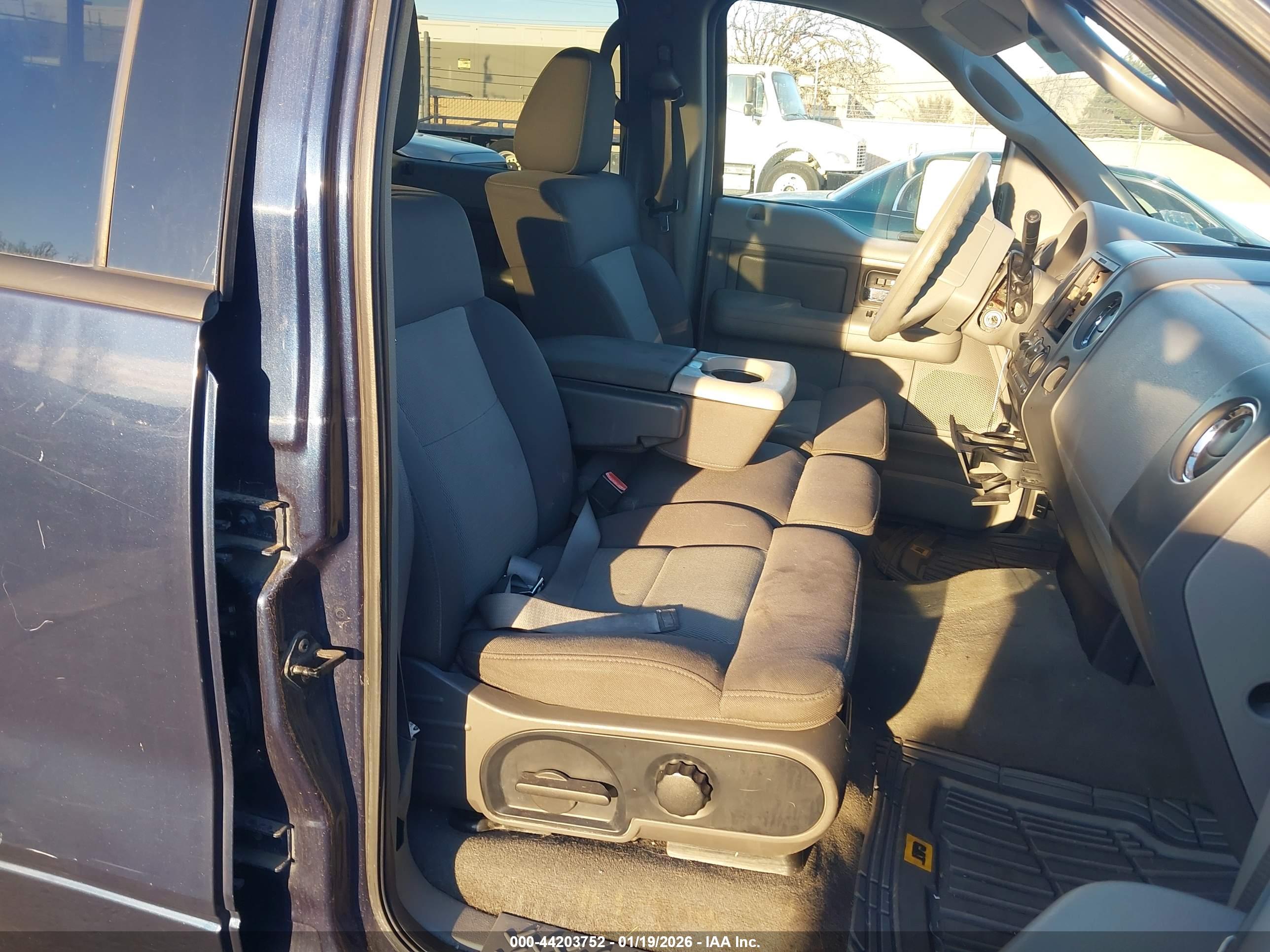 FORD F-150 image 5