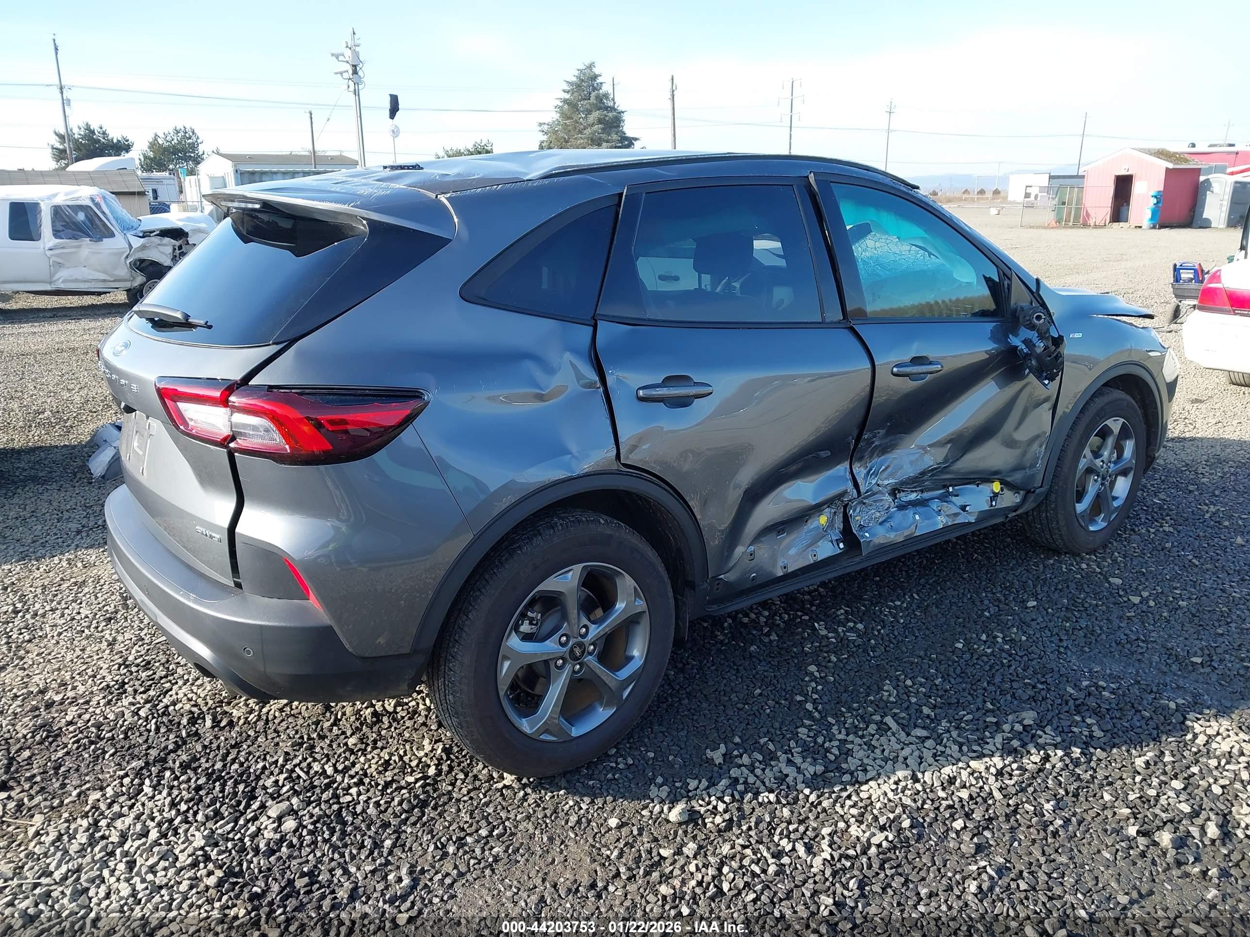 FORD ESCAPE image 4