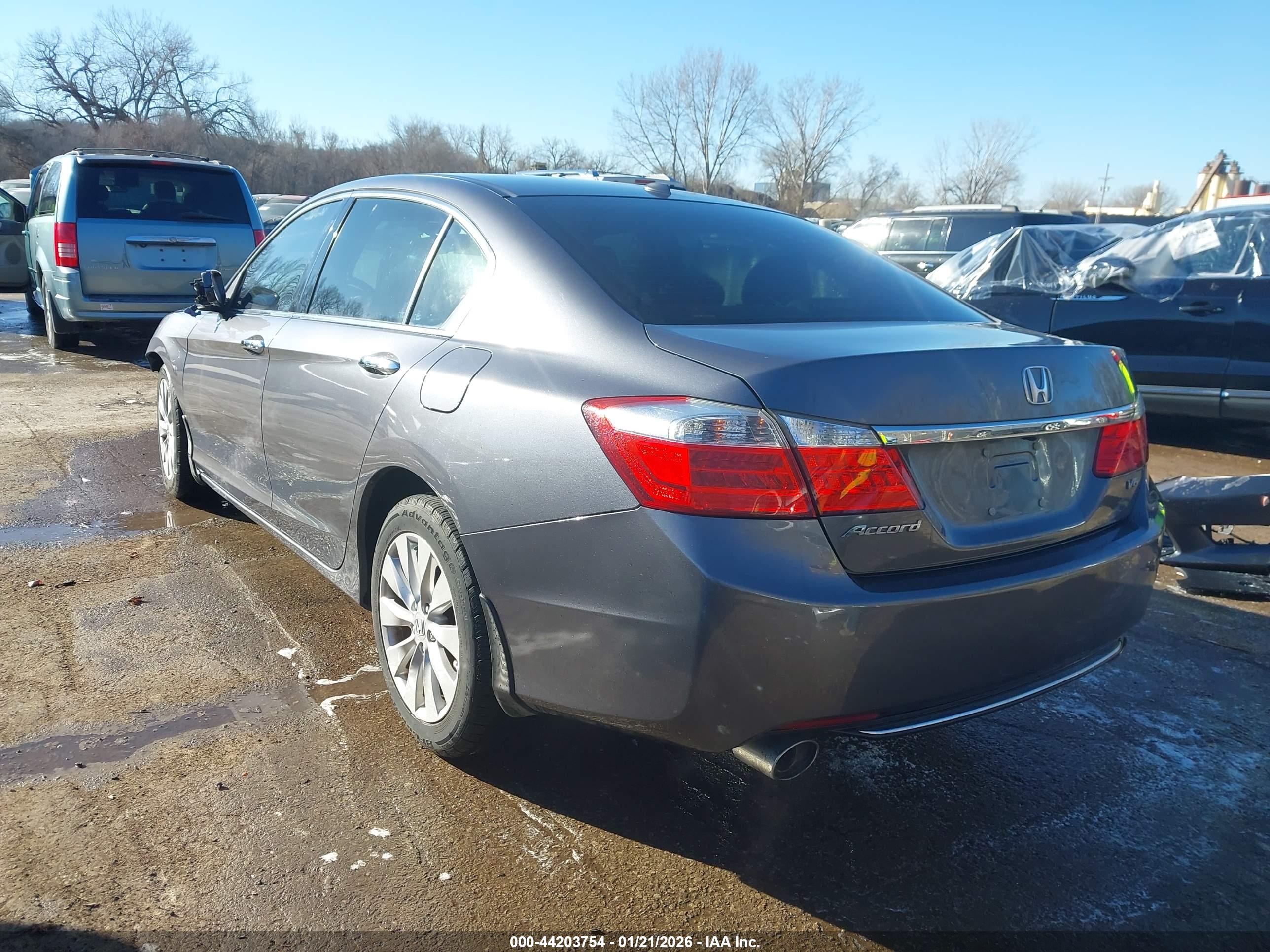 HONDA ACCORD image 3