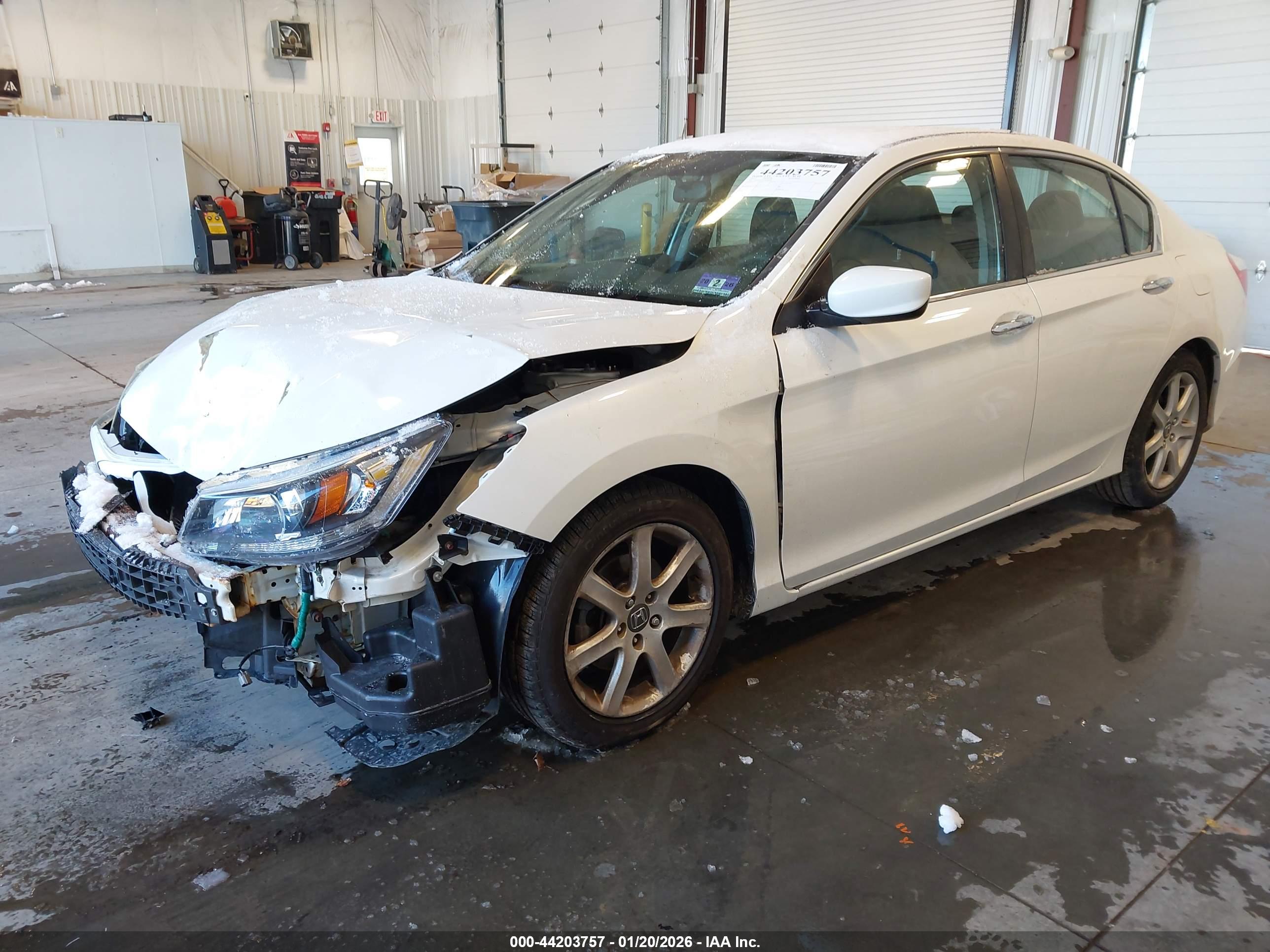 HONDA ACCORD image 2