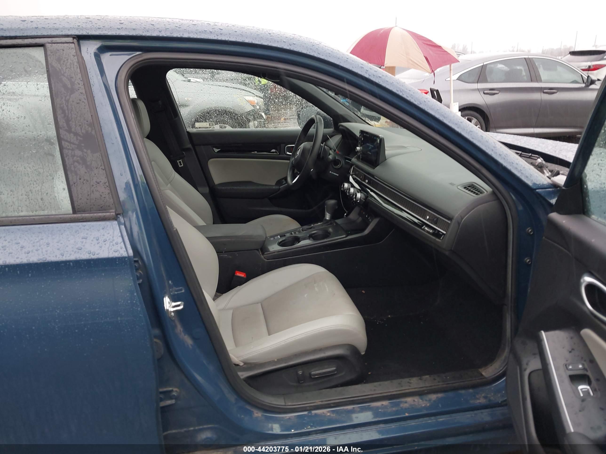 HONDA CIVIC image 5