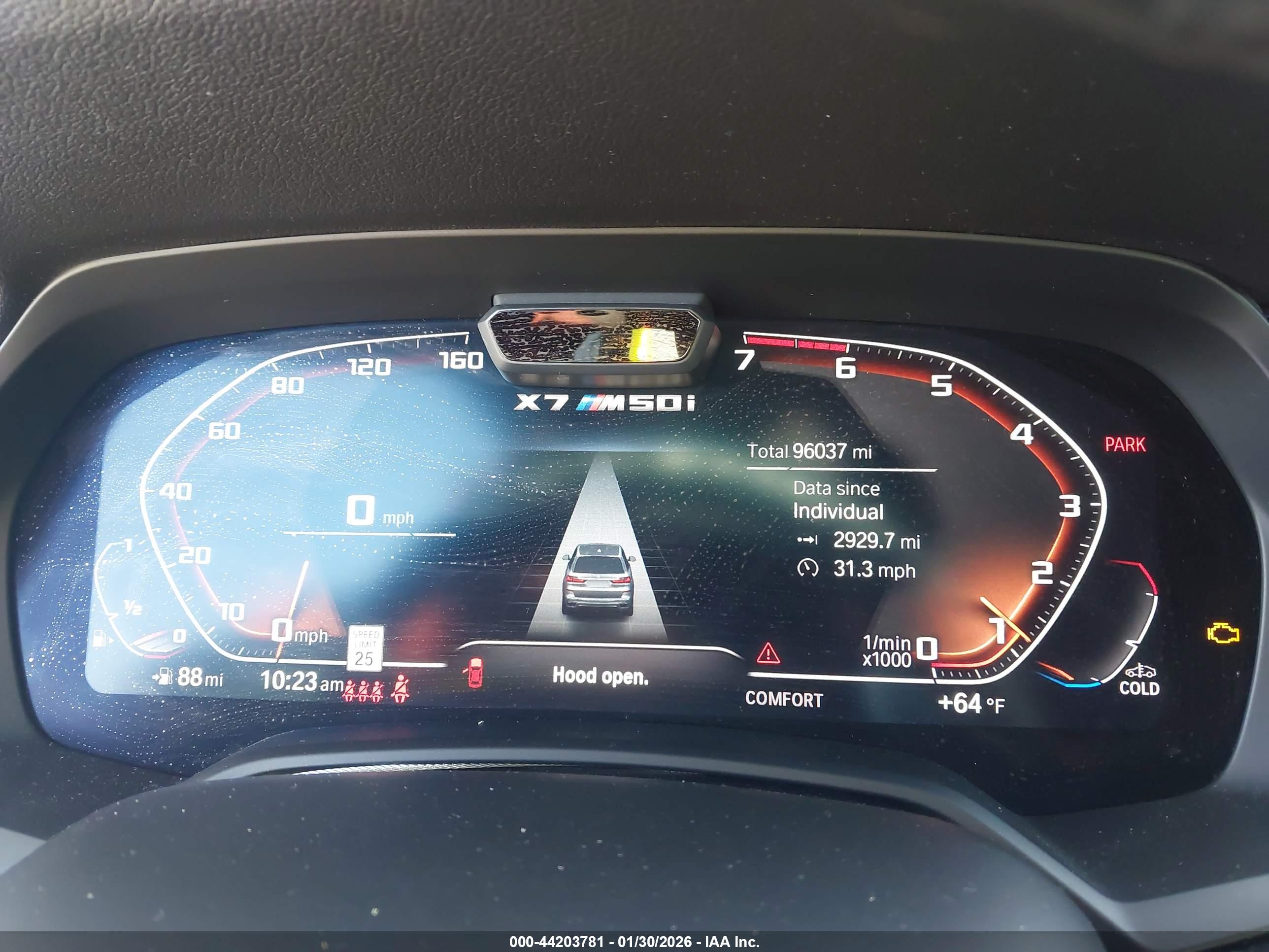 BMW X7 image 7