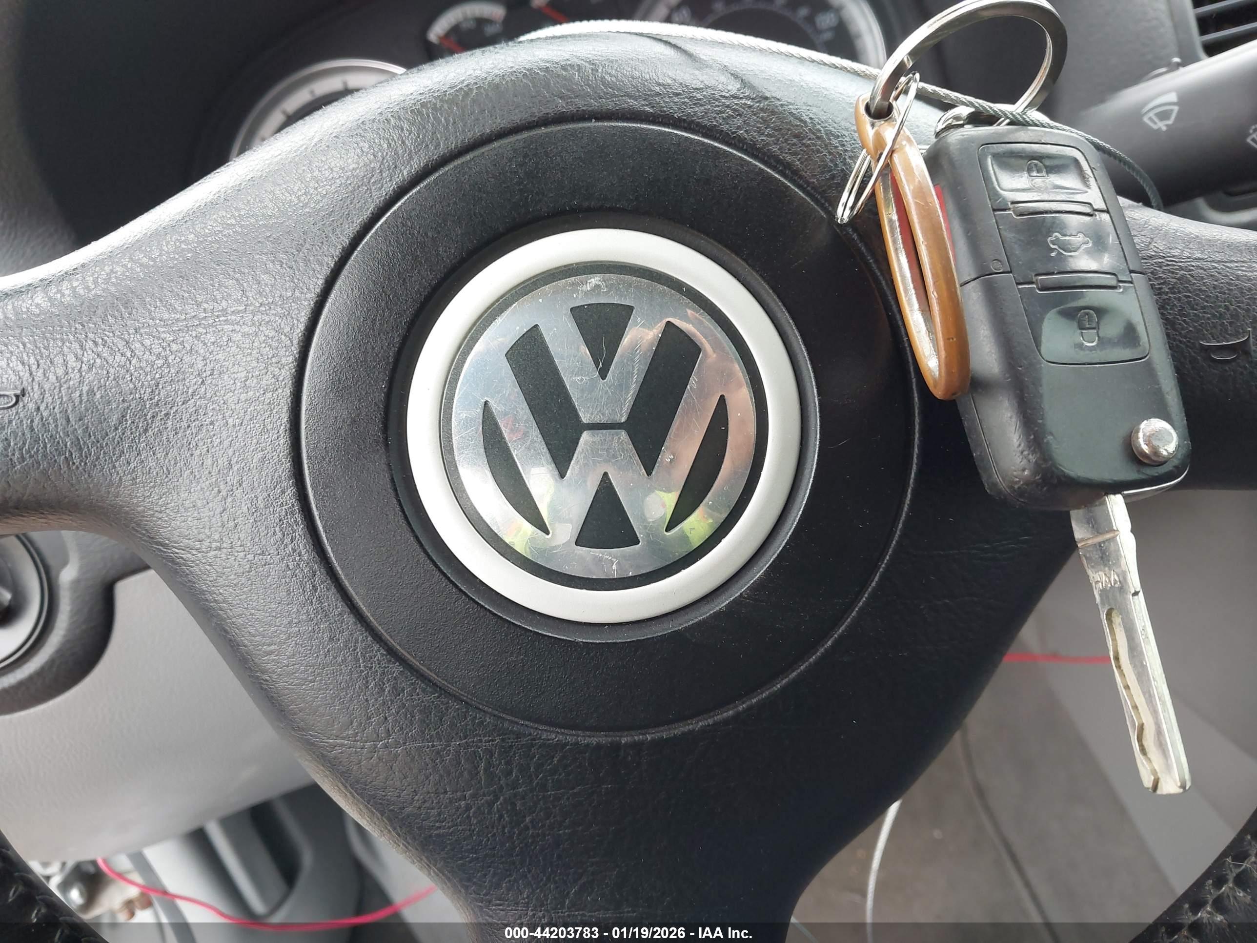 VOLKSWAGEN JETTA image 11