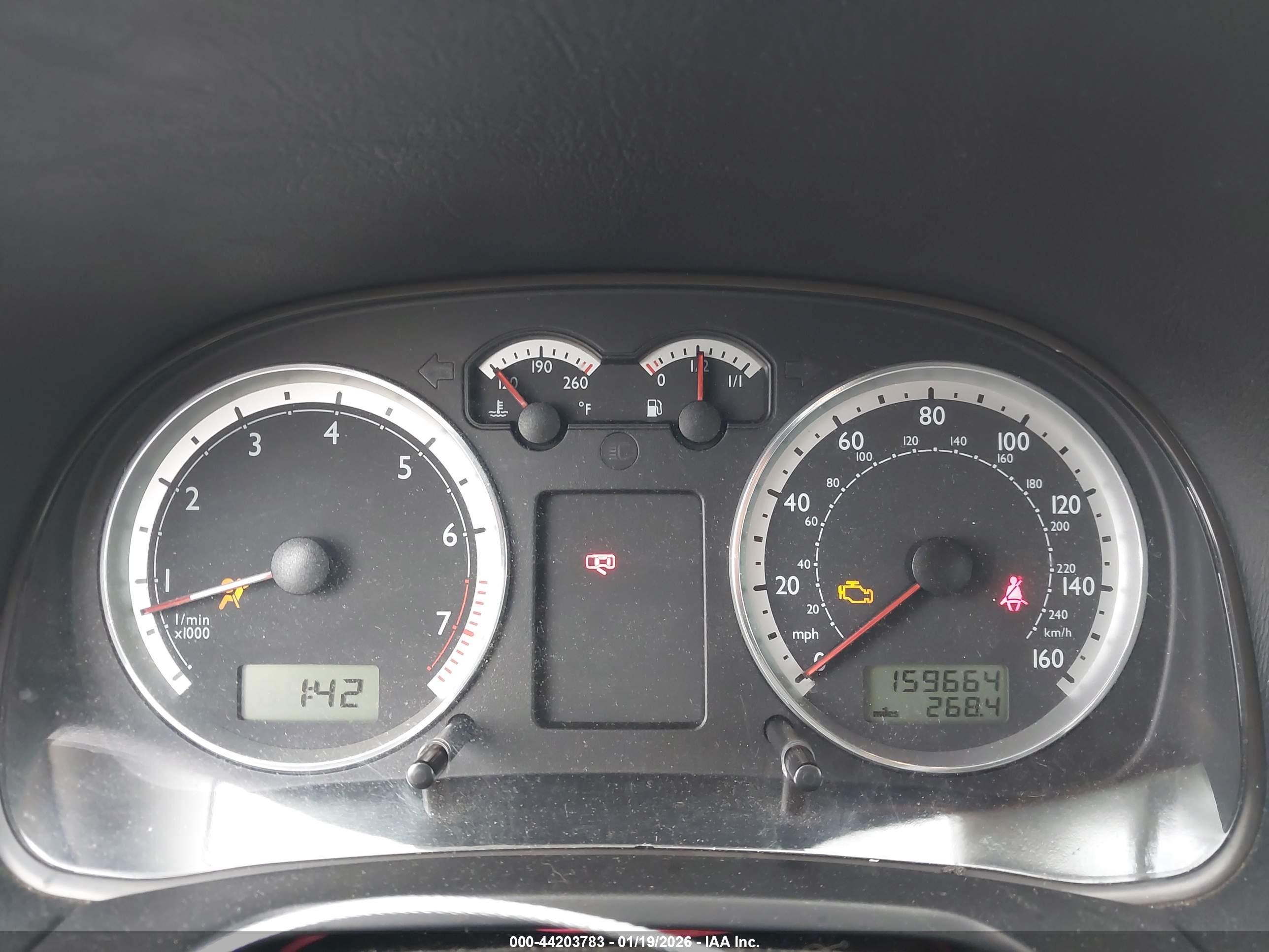 VOLKSWAGEN JETTA image 7