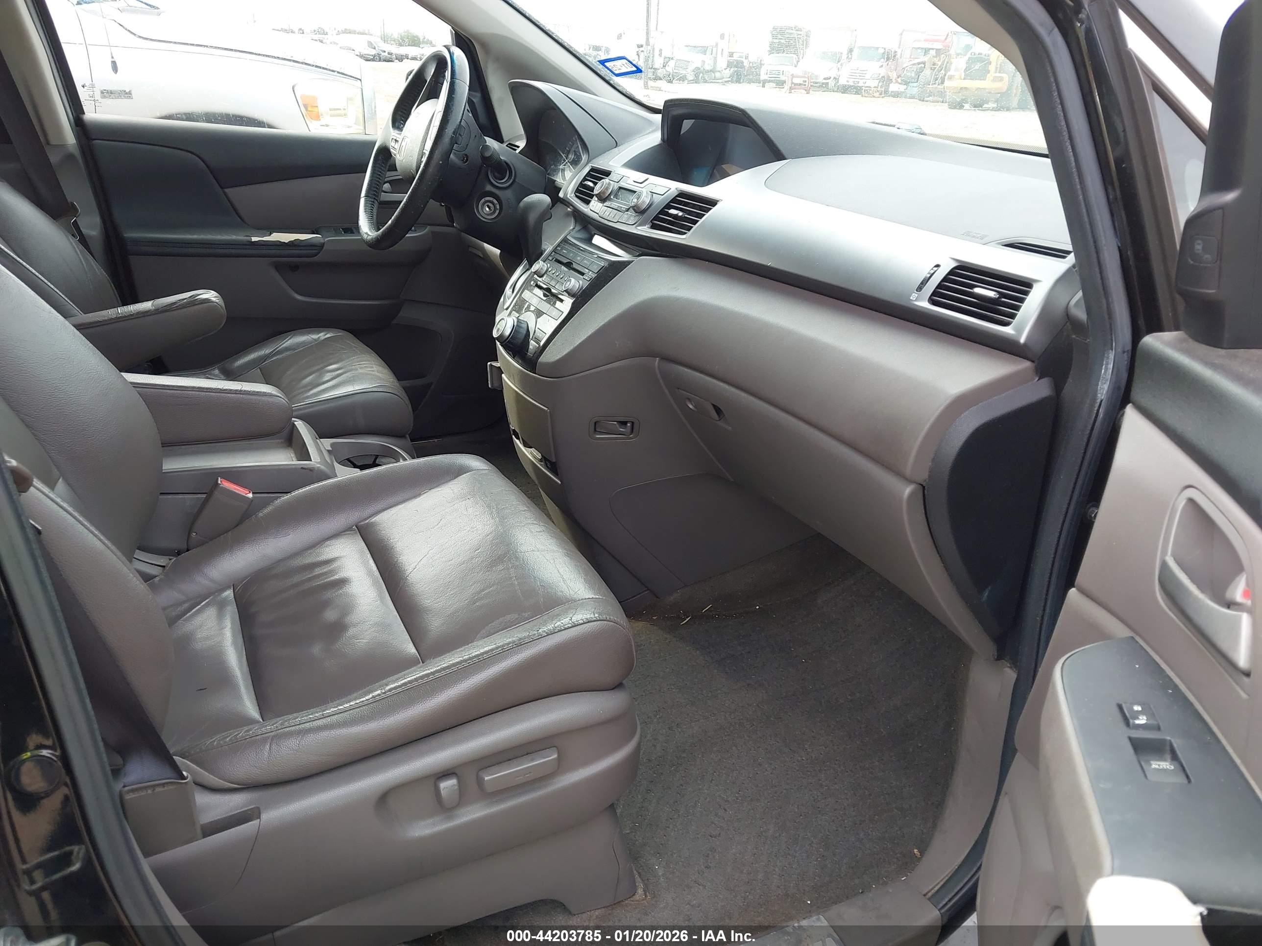 HONDA ODYSSEY image 5