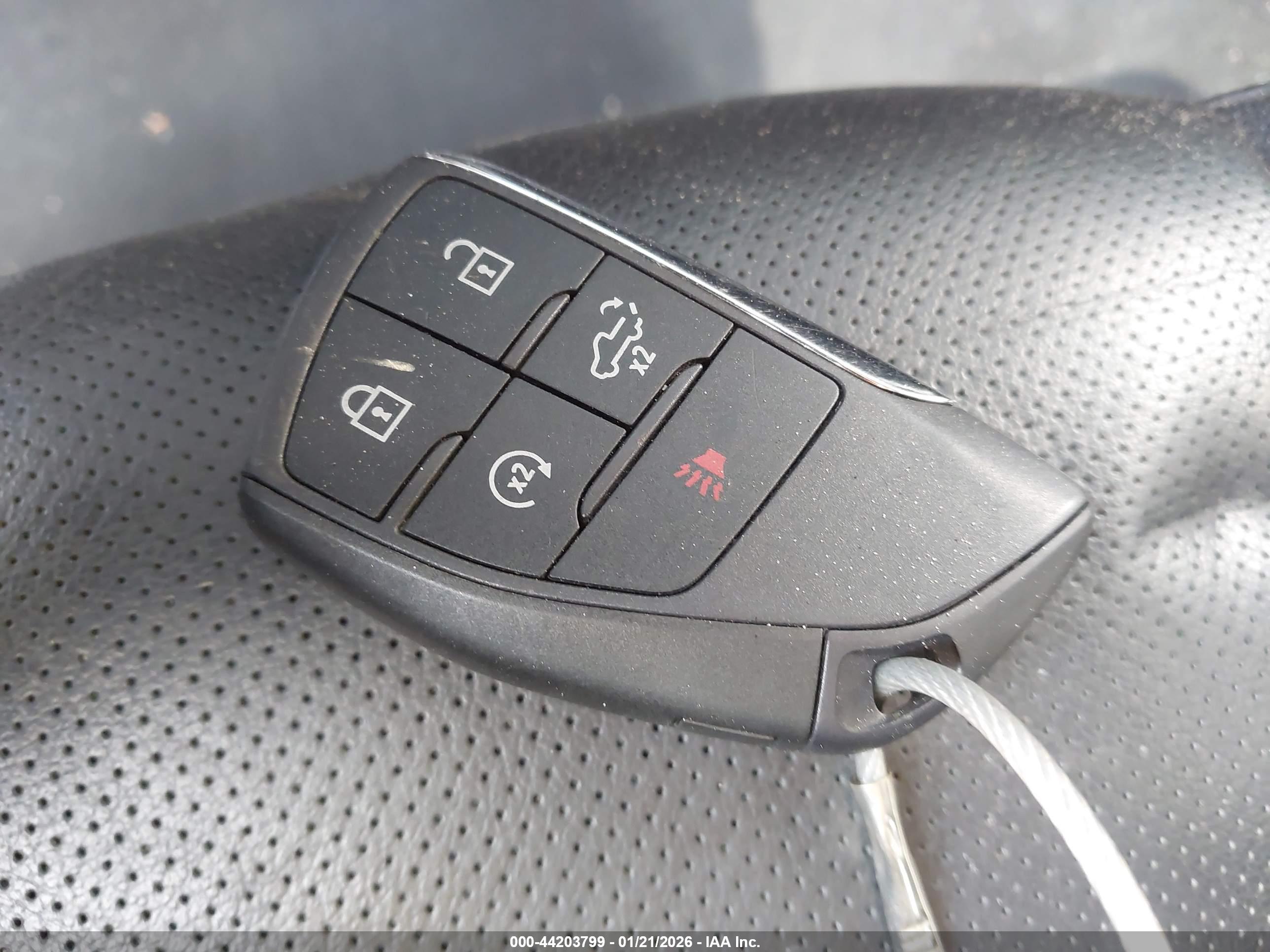 GMC SIERRA image 11