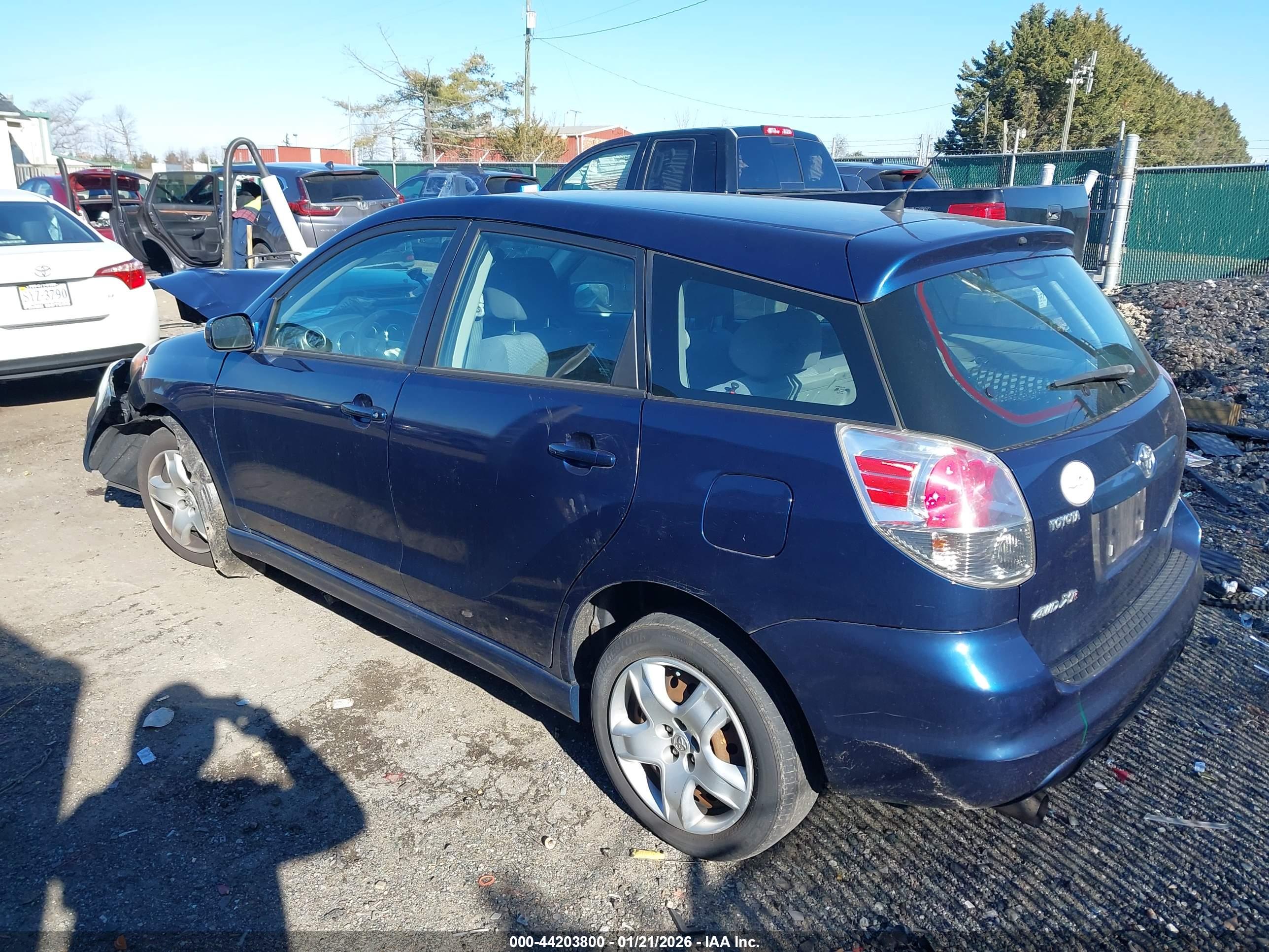 TOYOTA MATRIX image 3