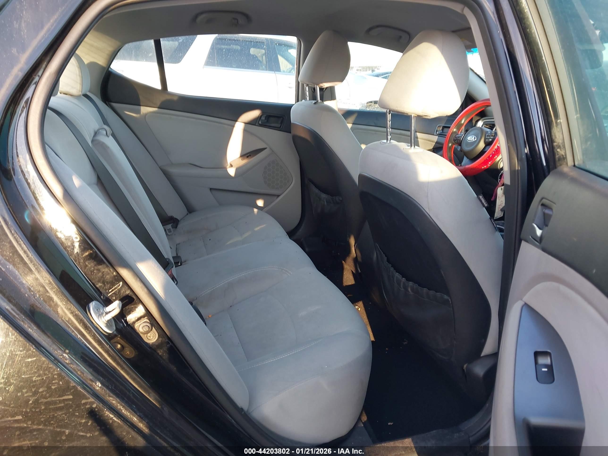 KIA OPTIMA image 8