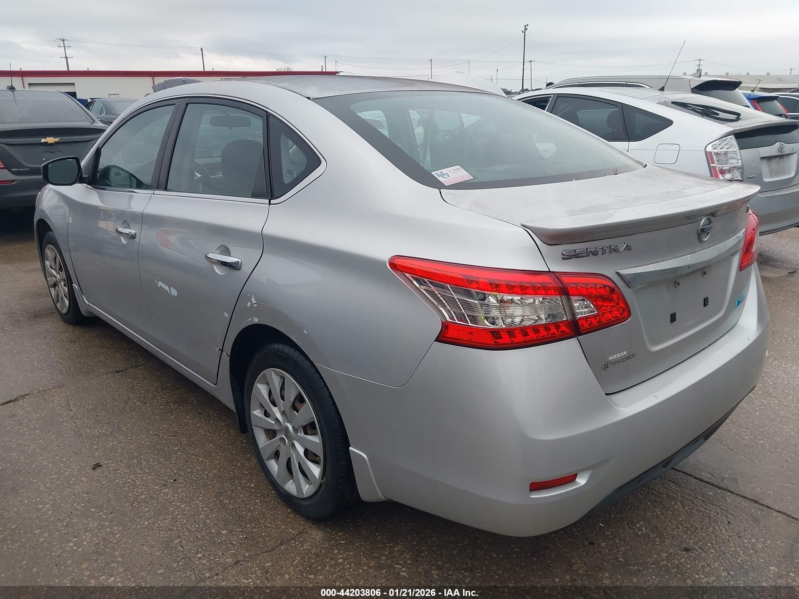 NISSAN SENTRA image 3