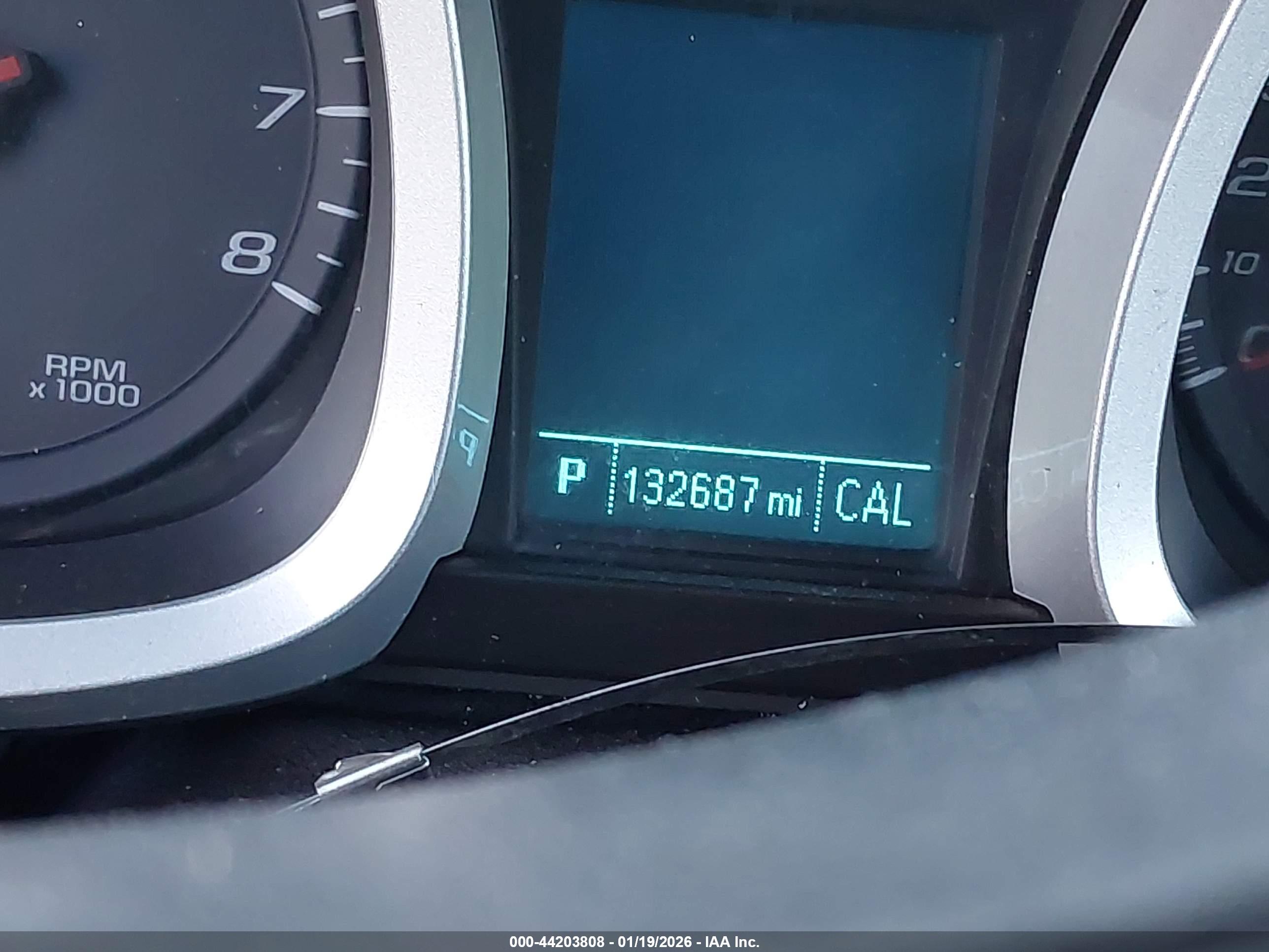 CHEVROLET EQUINOX image 7