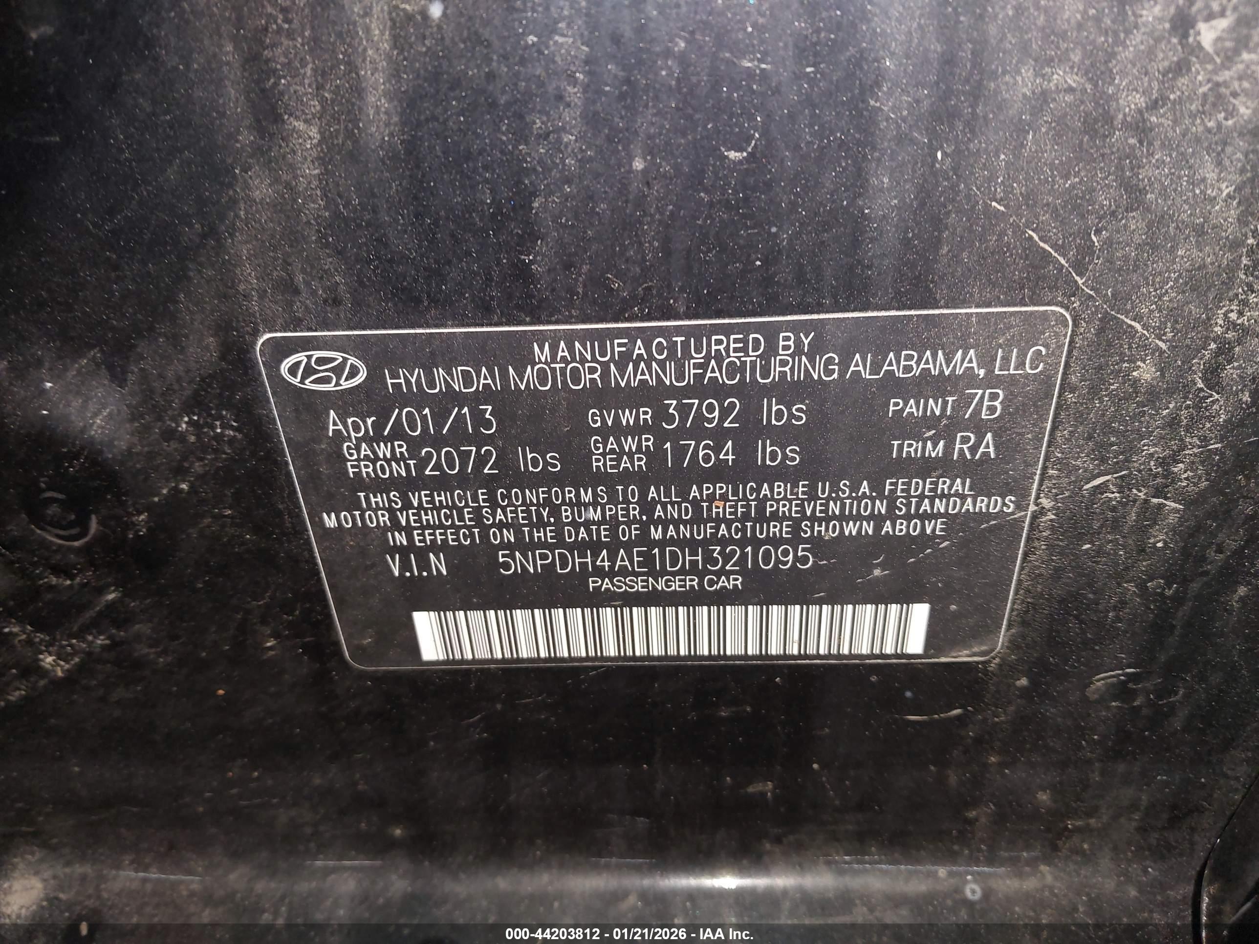 HYUNDAI ELANTRA image 9