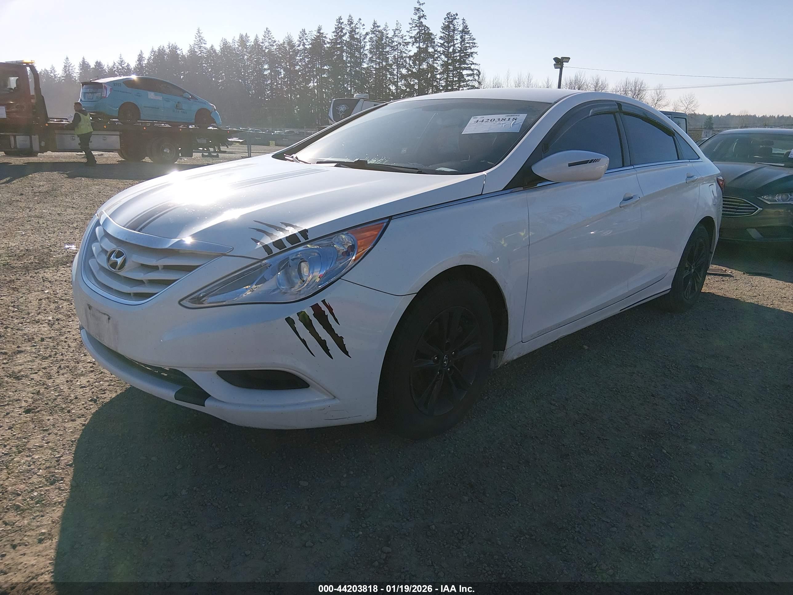 HYUNDAI SONATA image 2