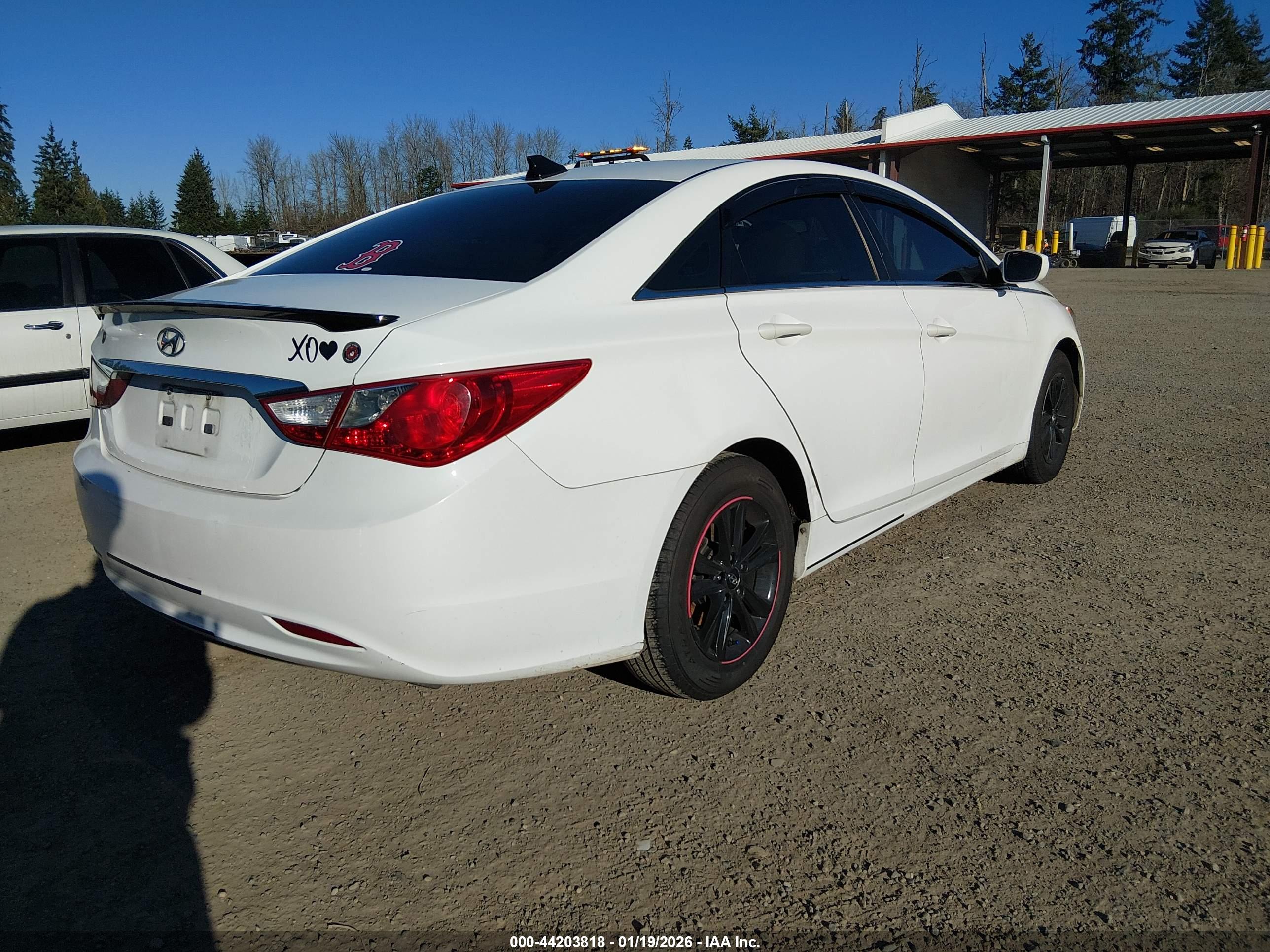 HYUNDAI SONATA image 4
